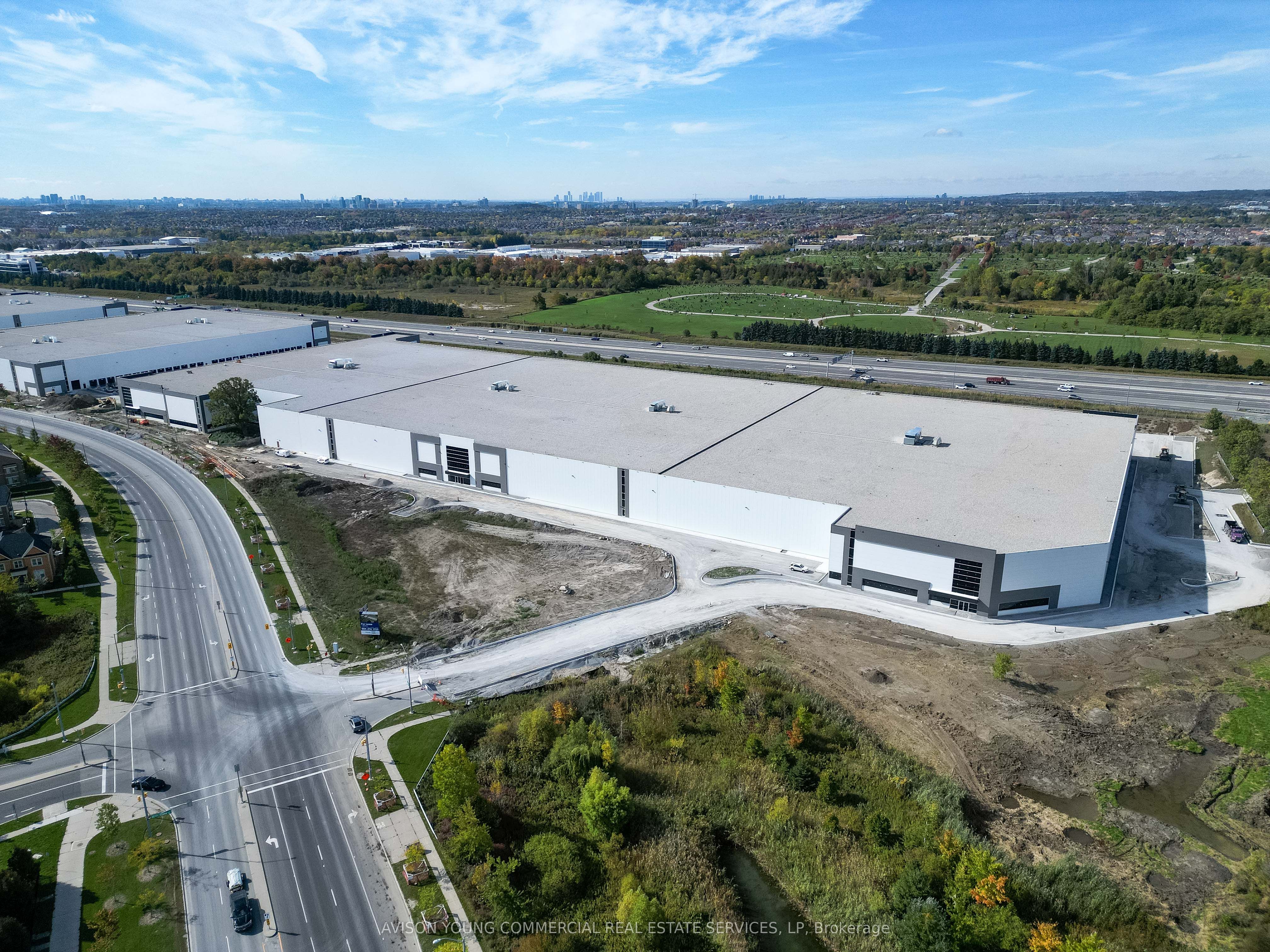 10490 Woodbine