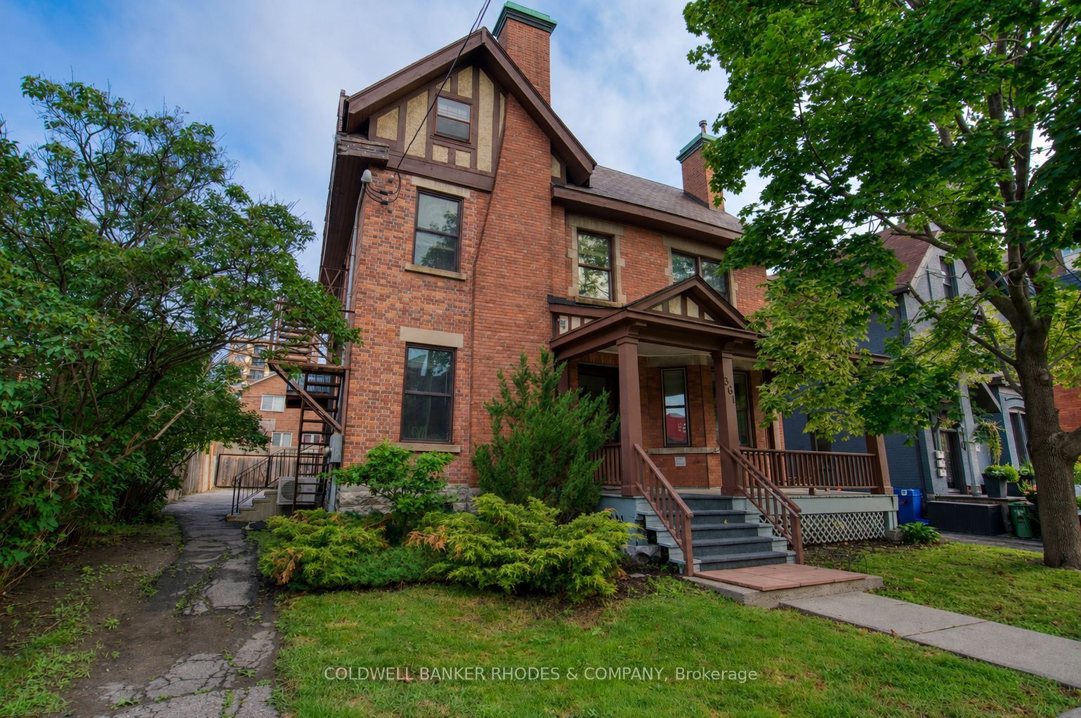 363 Waverley photo 2