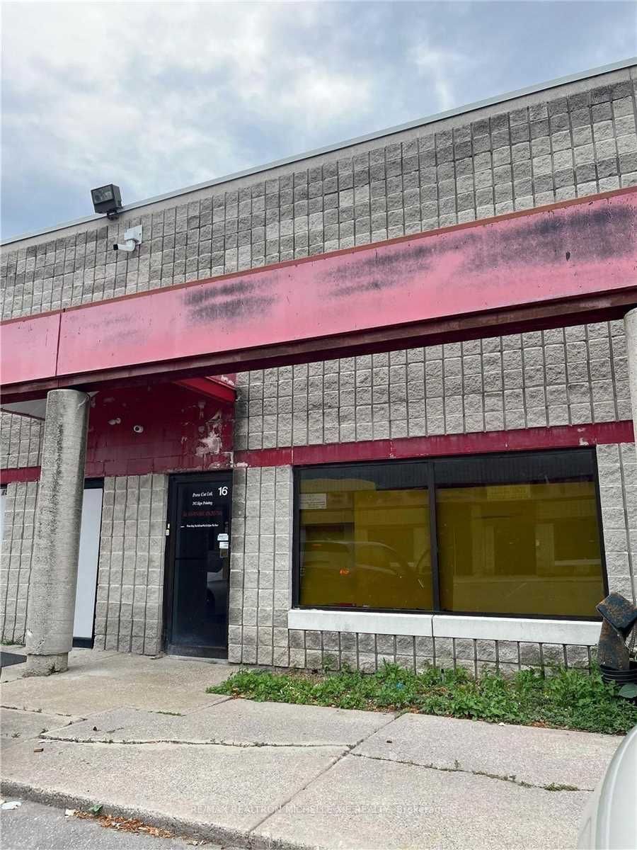 328 Passmore Unit 16