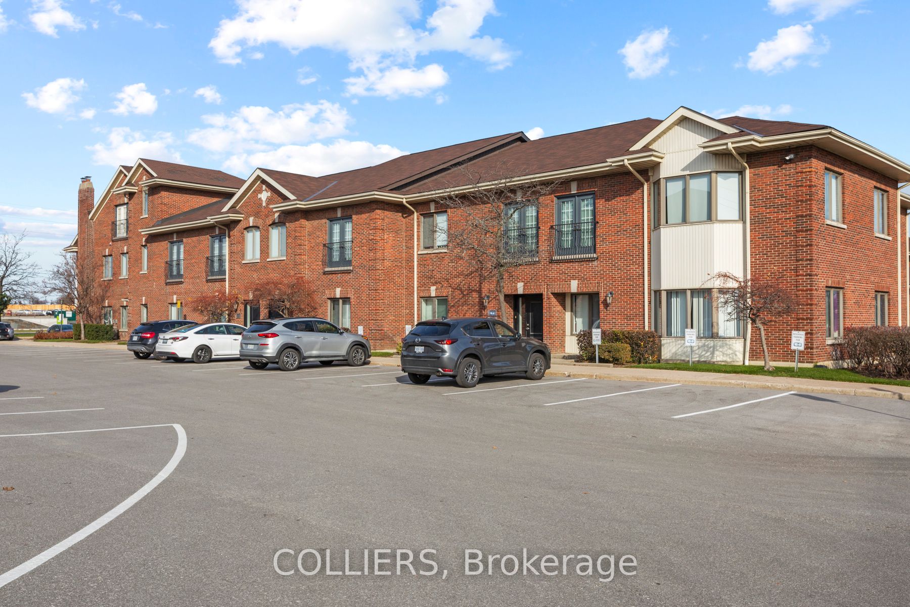 5403 Eglinton Unit 200