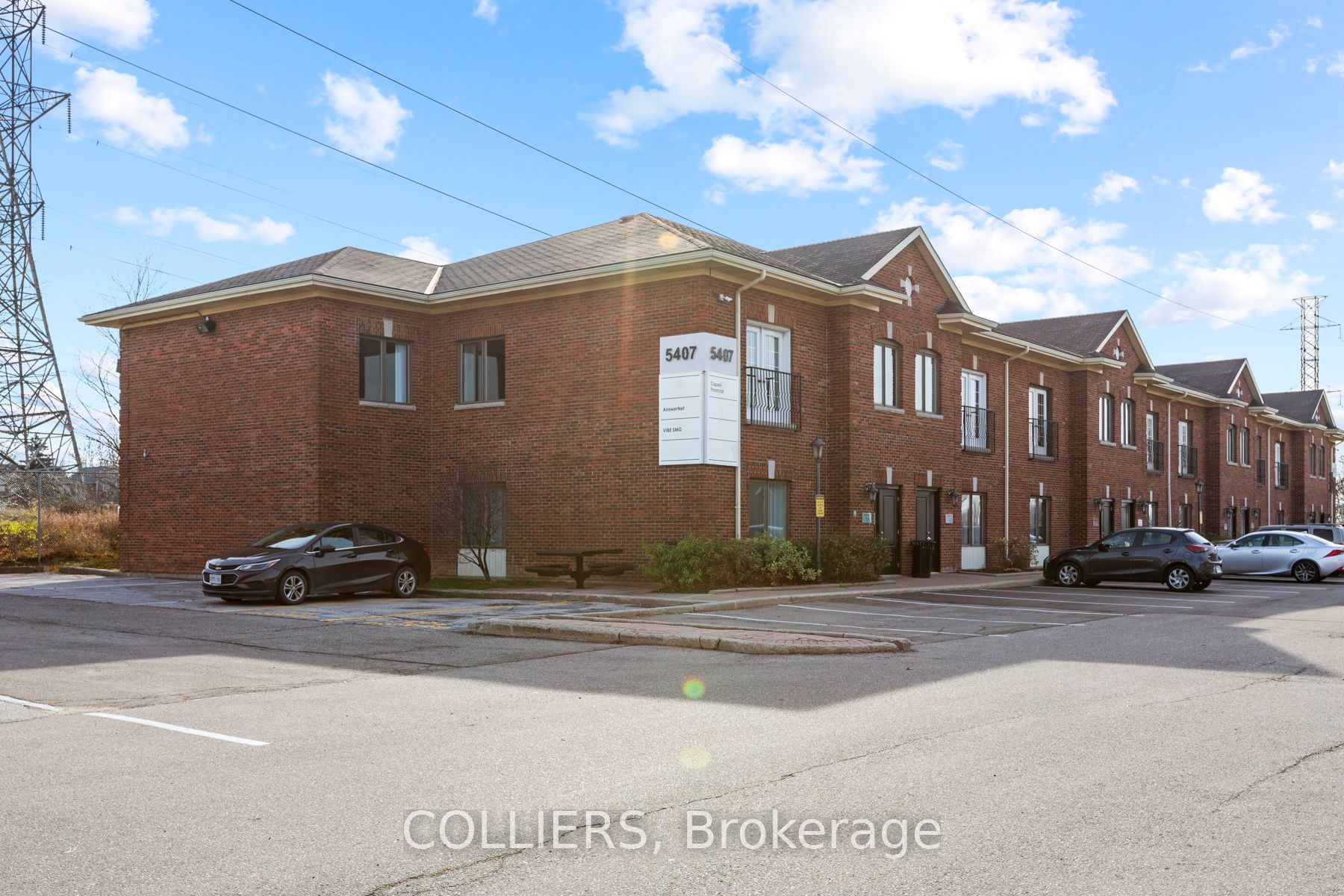 5407 Eglinton Unit 103