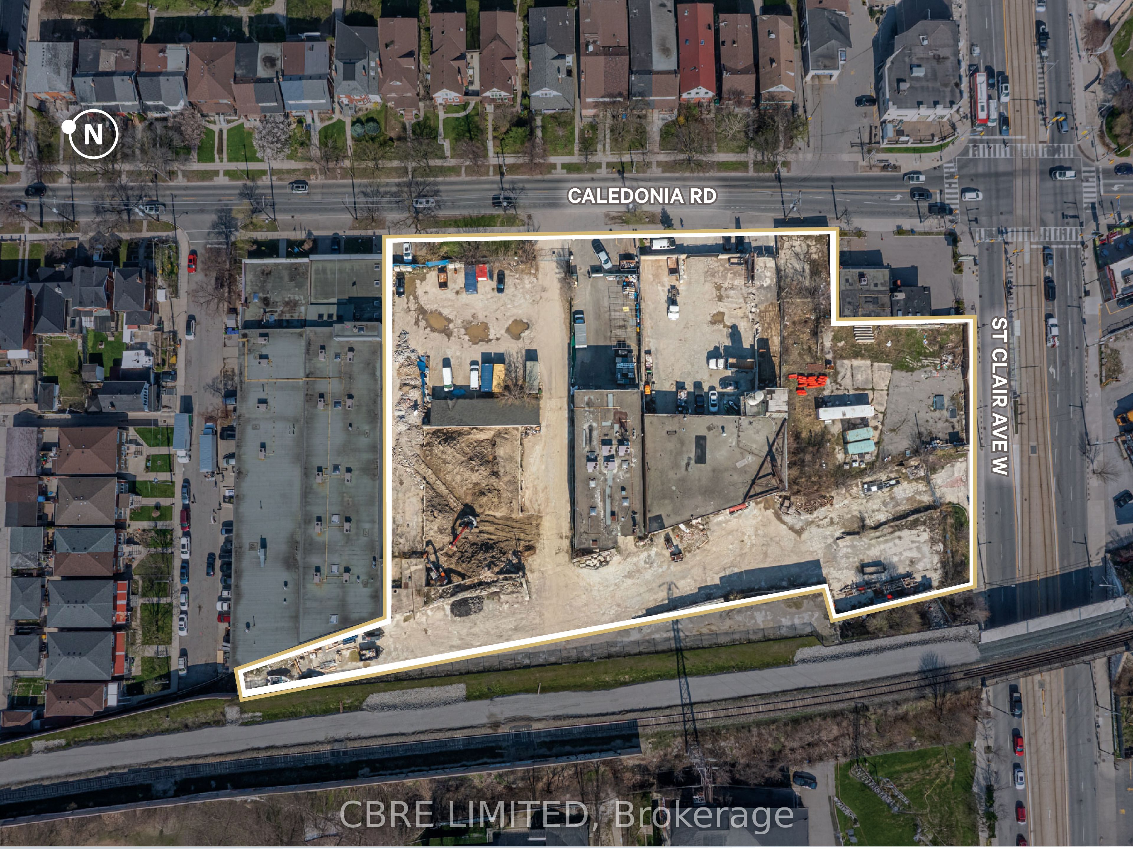 1500 St Clair photo 5