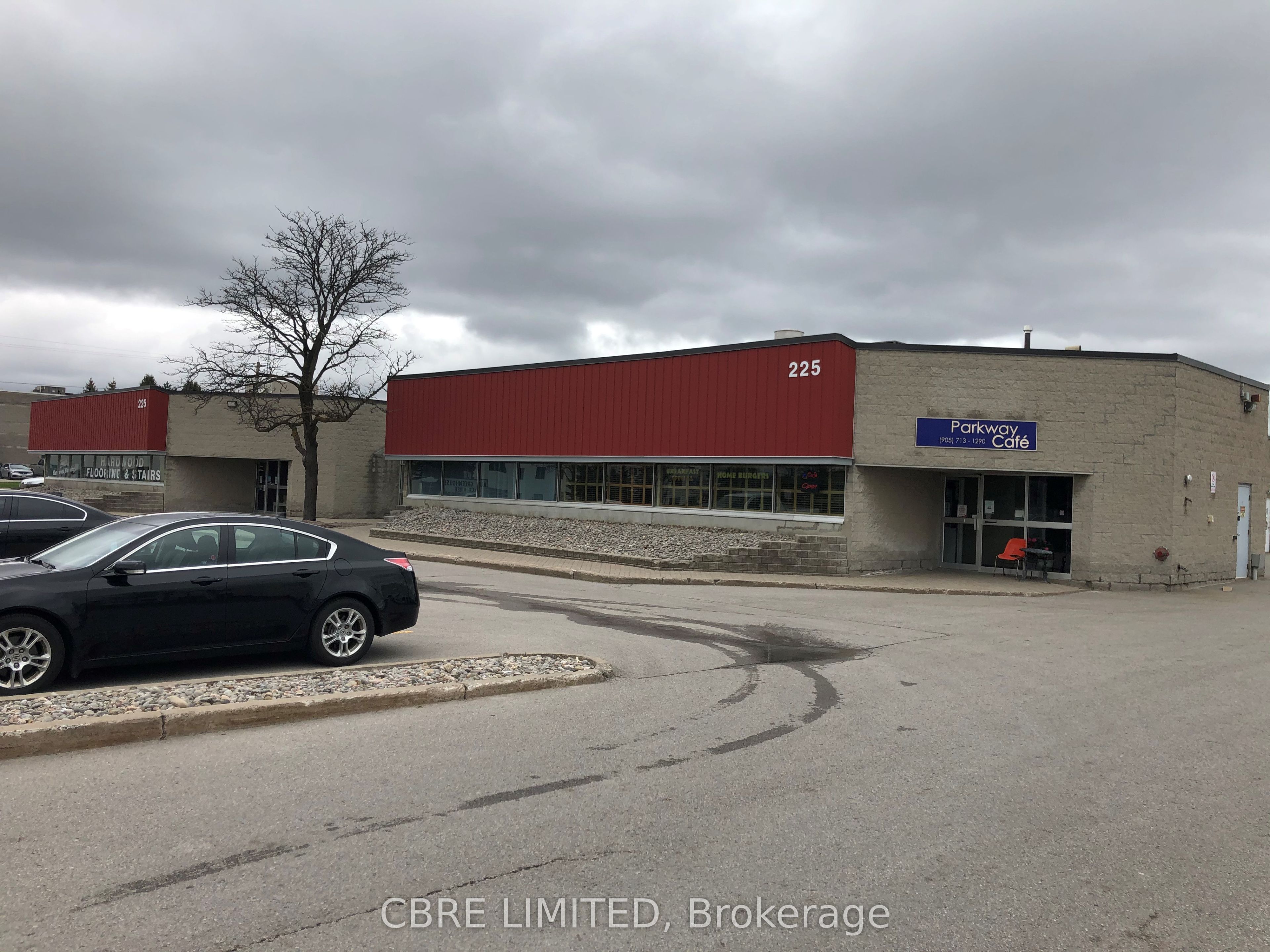 225 Industrial Parkway S Unit 17, Aurora, ON L4G 3V5, Aurora