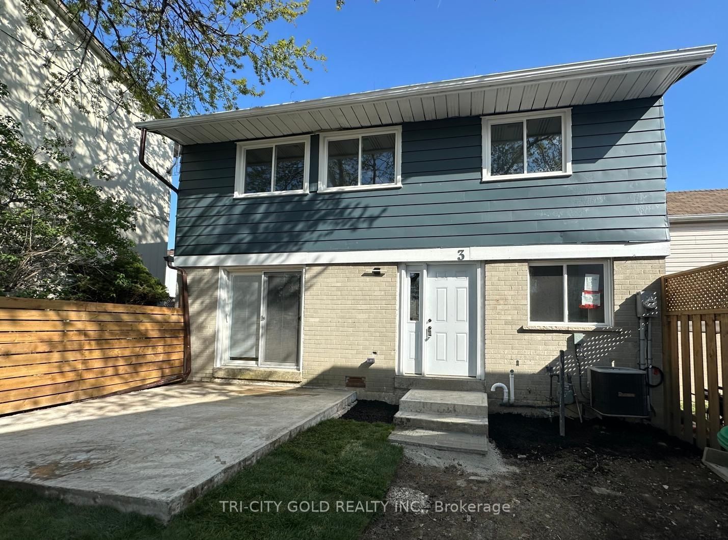 3 Holmstead
