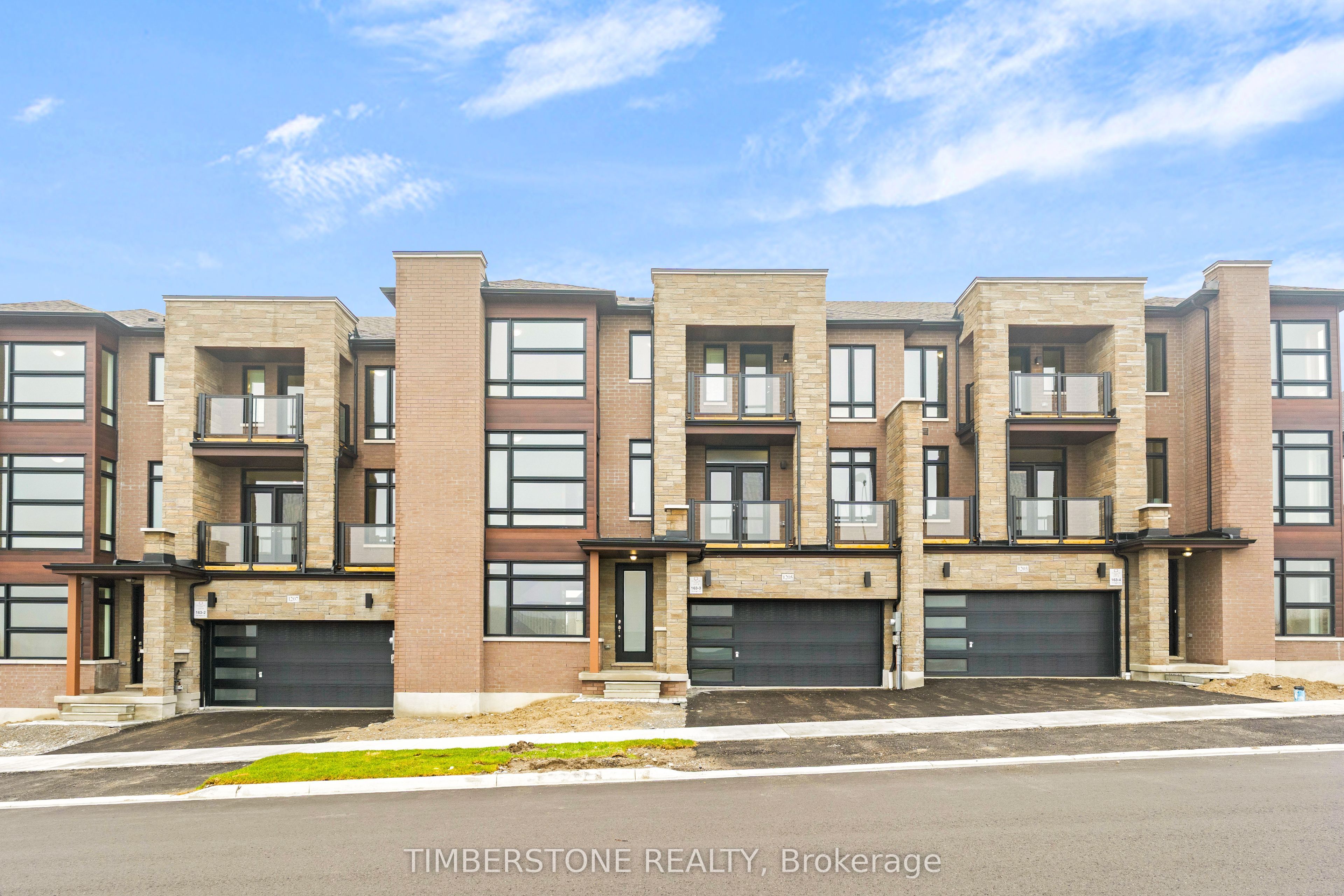 1205 Marathon Avenue, Pickering, ON L1X 0L8, Pickering