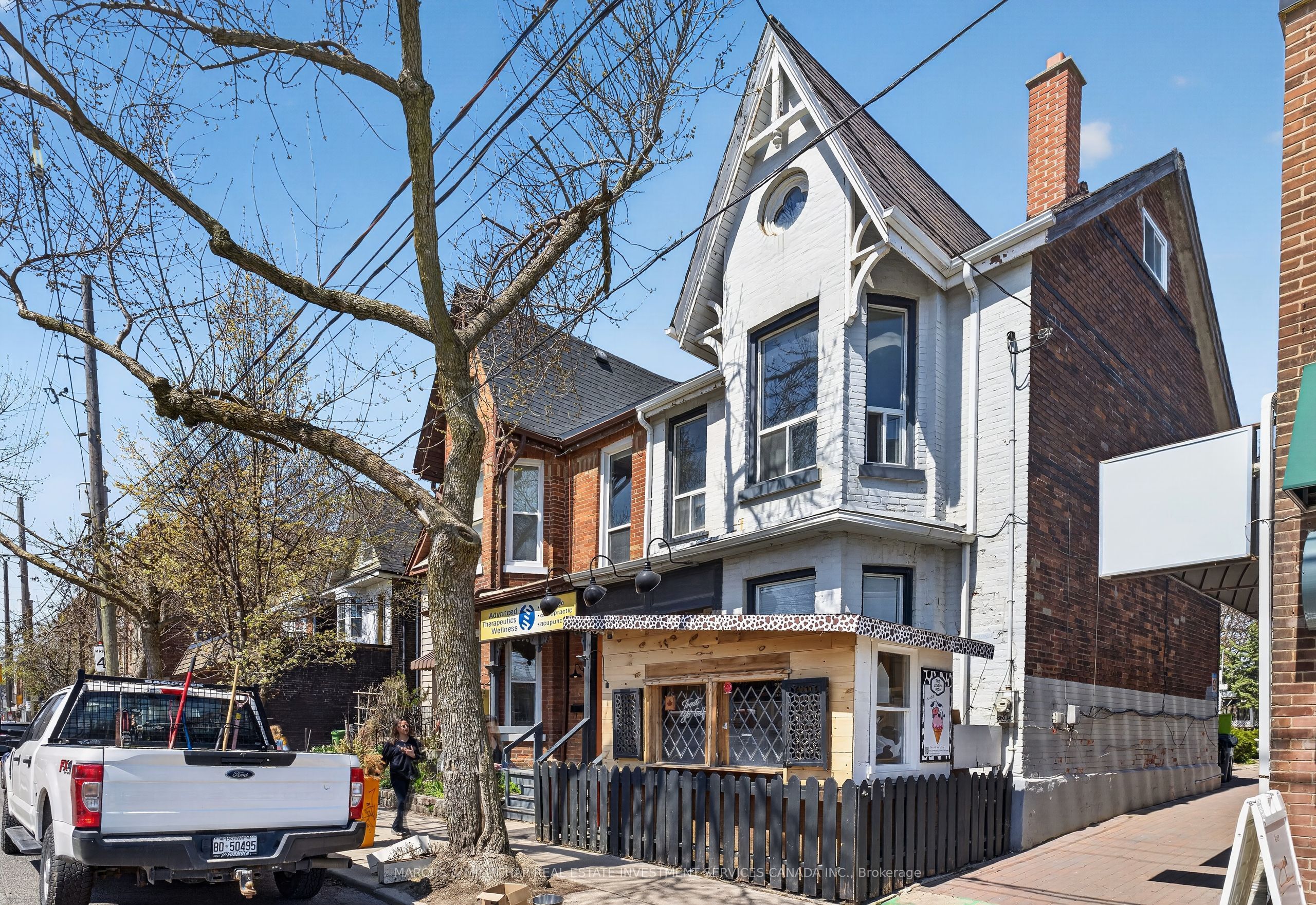1400 Queen Unit 2F & 3F photo 2