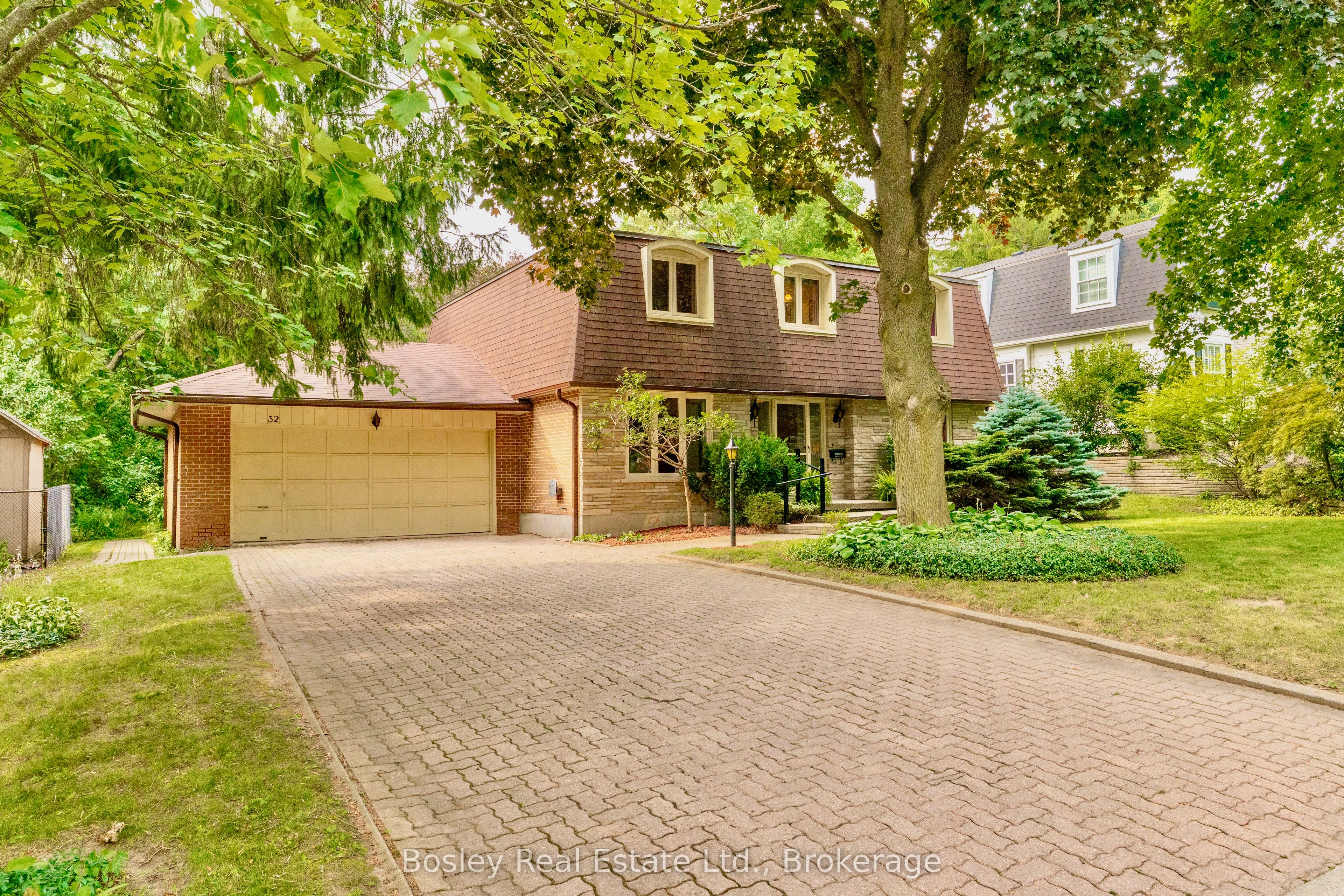 32 Waverley