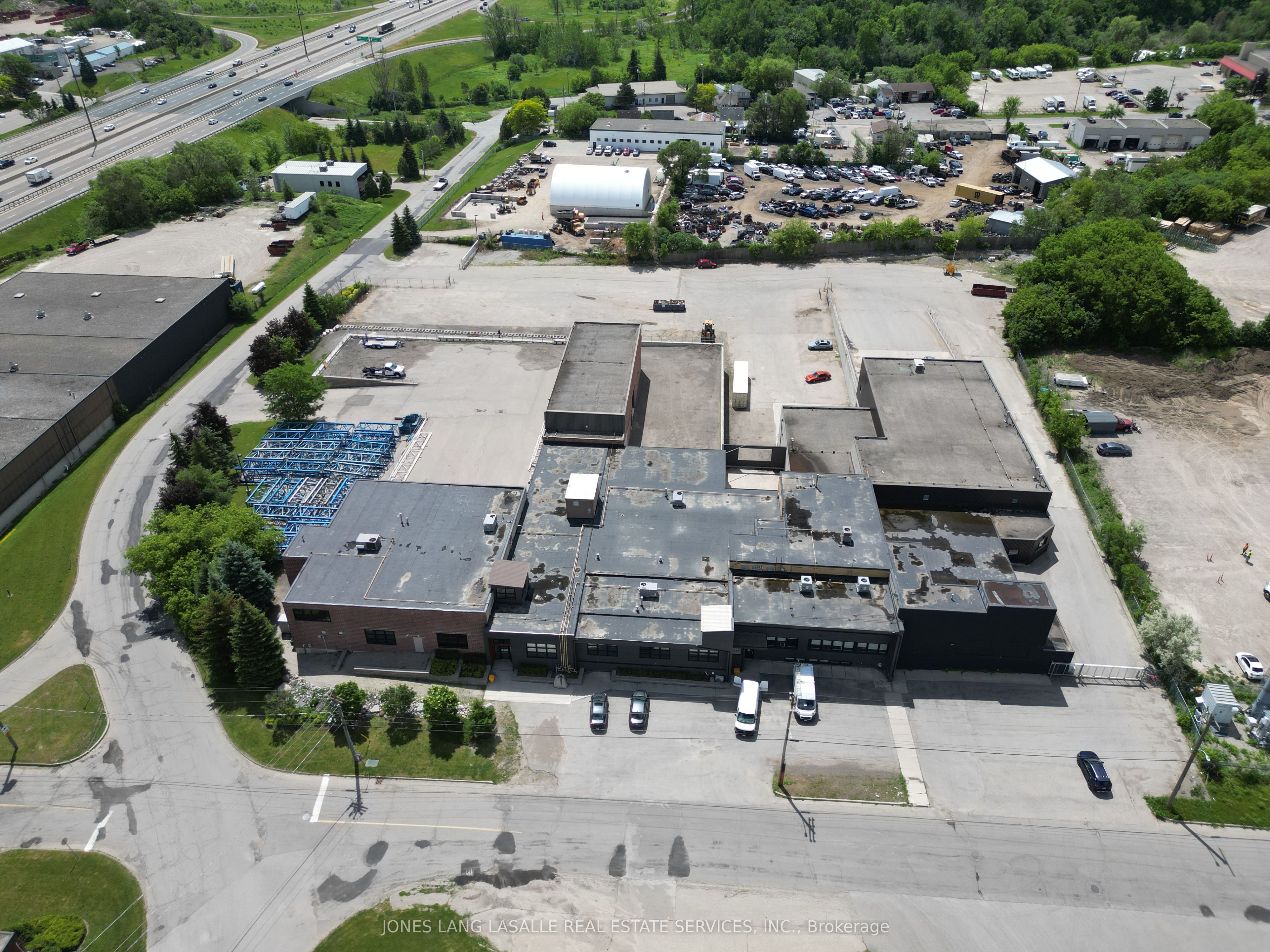 305 Arnold Street, Waterloo, ON N2H 6G1, Waterloo