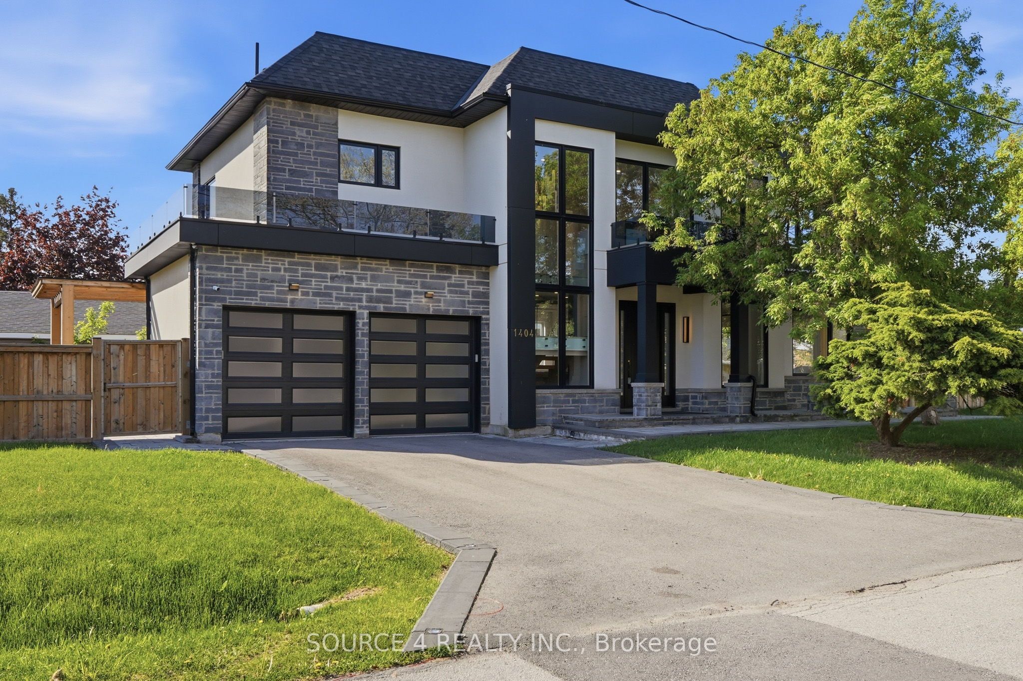 1404 Wren