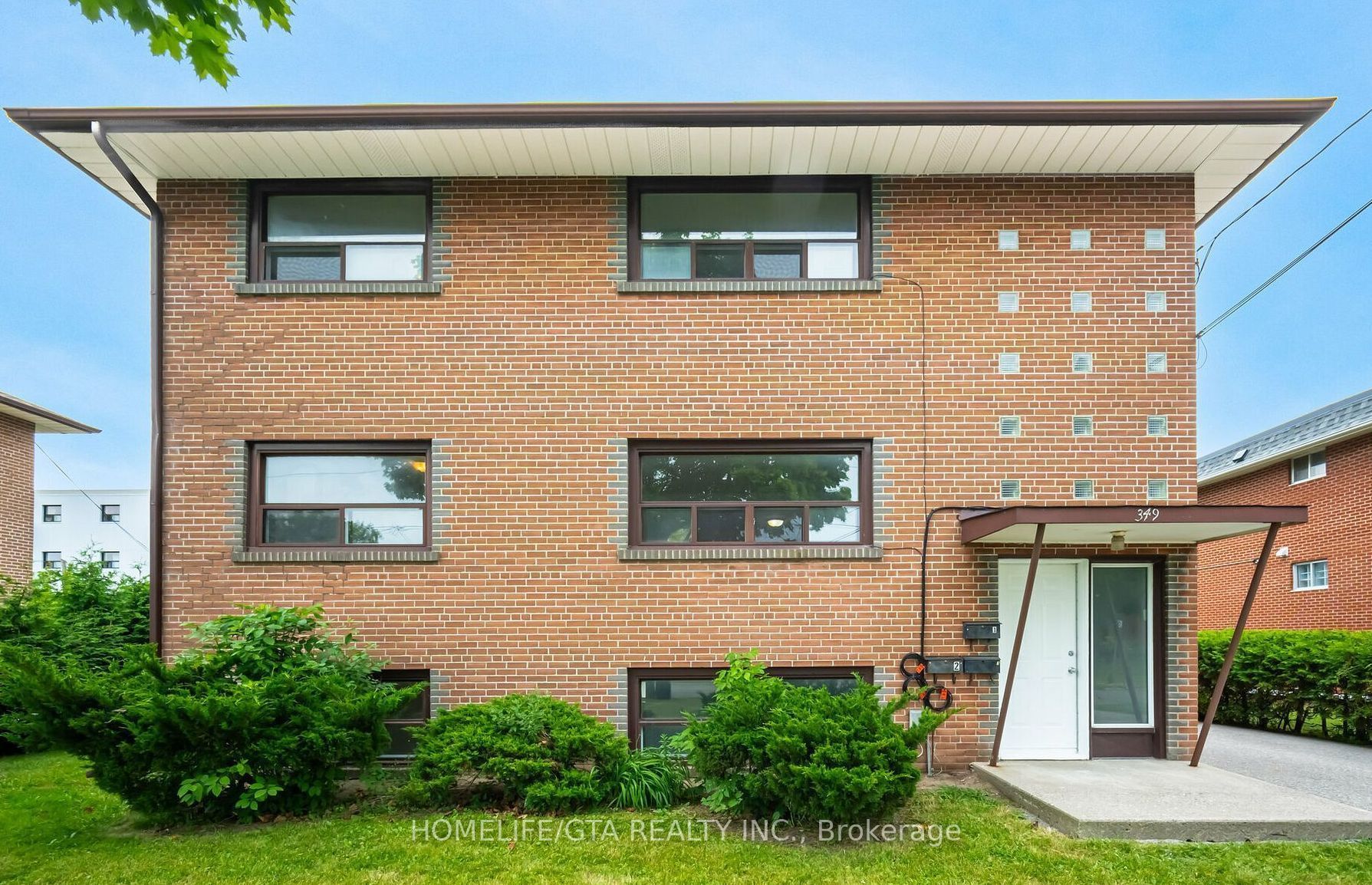 349 Frontenac Unit 3