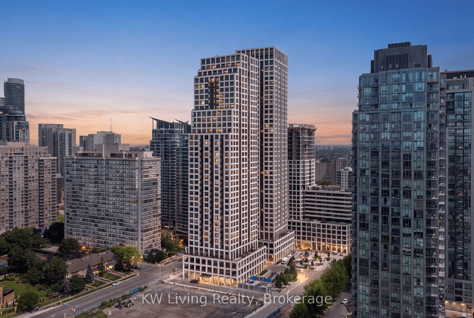 30 Elm Unit 3502