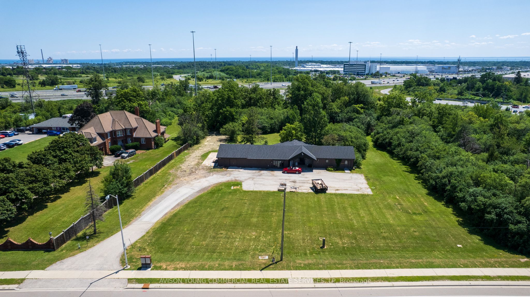 2078 Upper Middle Road E, Oakville, ON L6H 7G5, Oakville