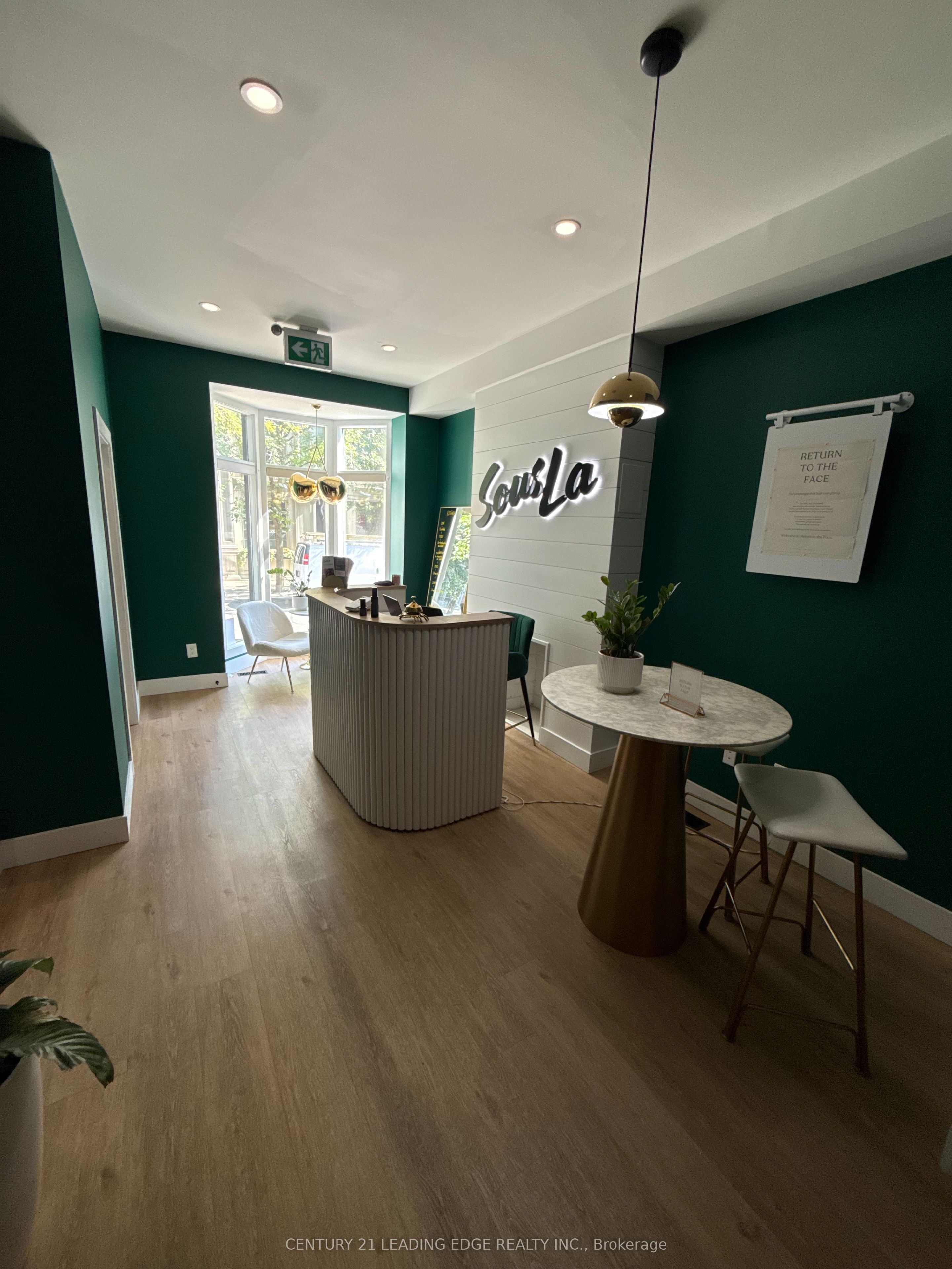110 Scollard Unit Office