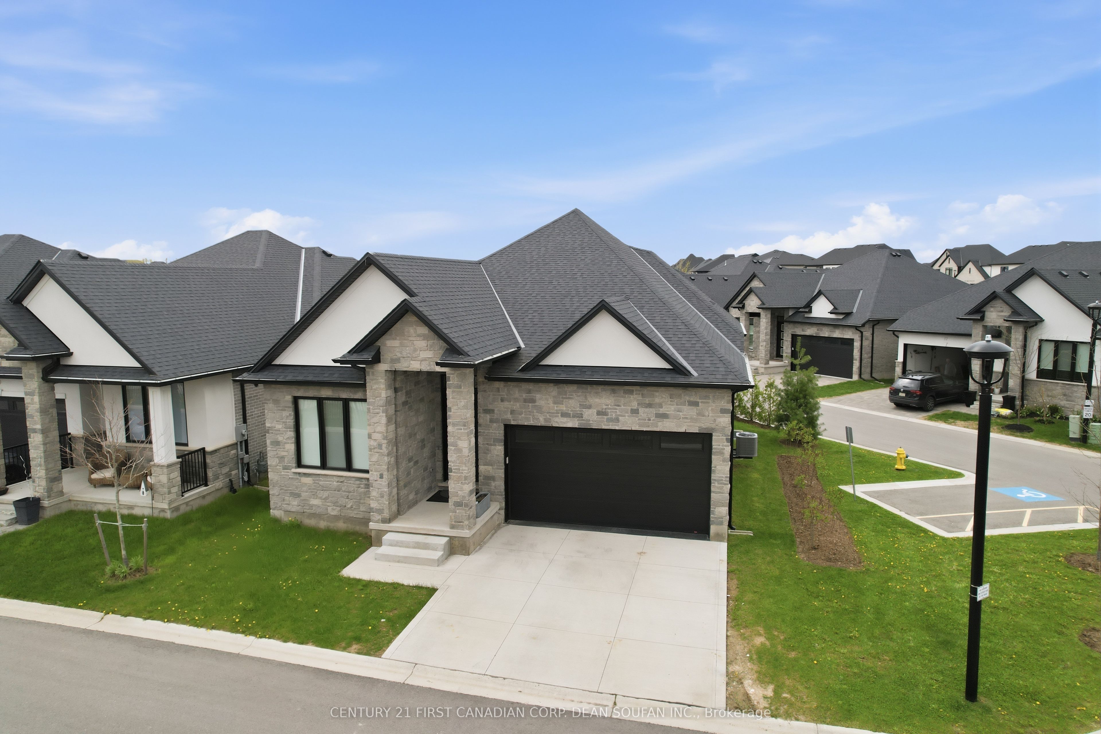 6990 Clayton Unit 11