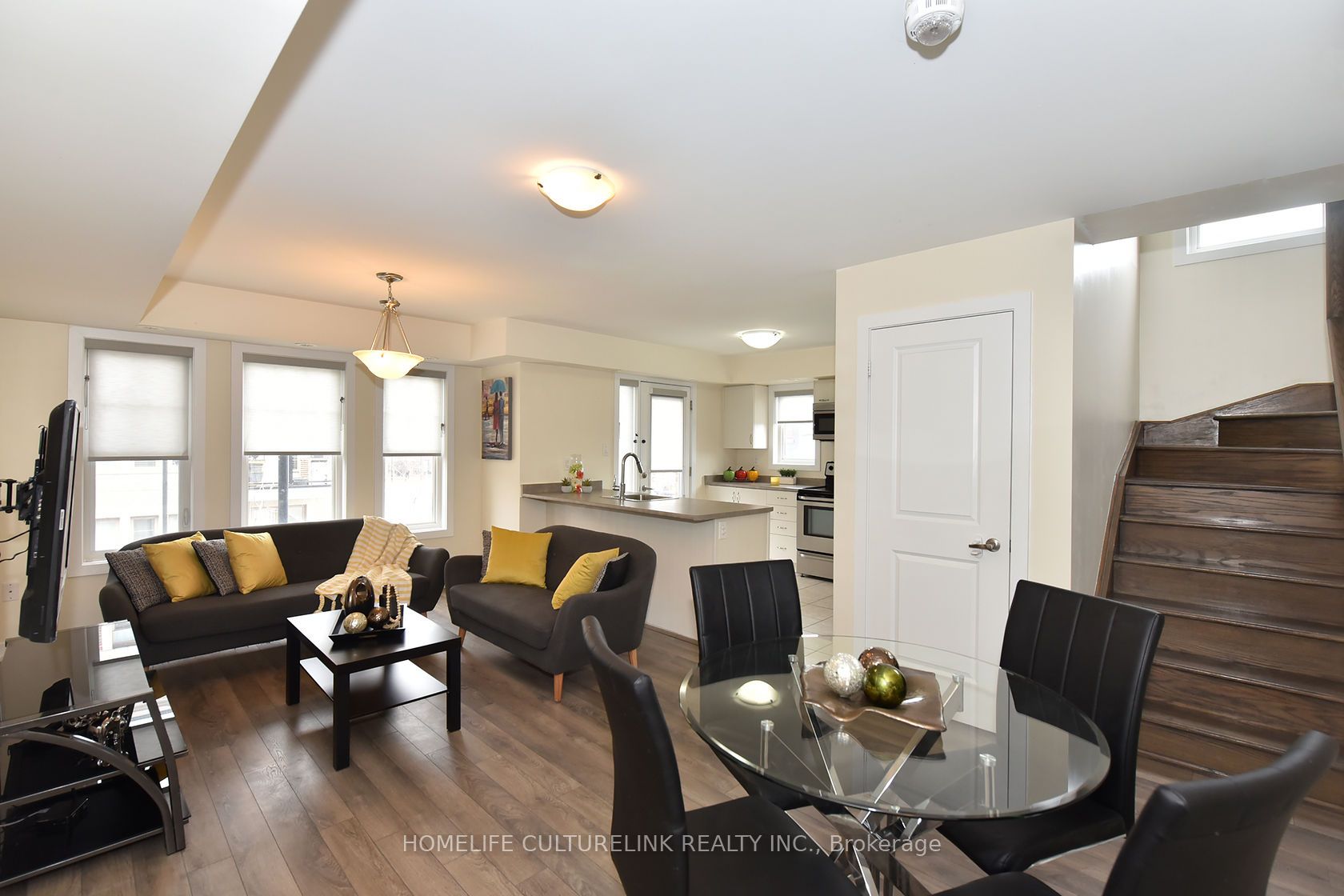 100 Parrotta Unit 89