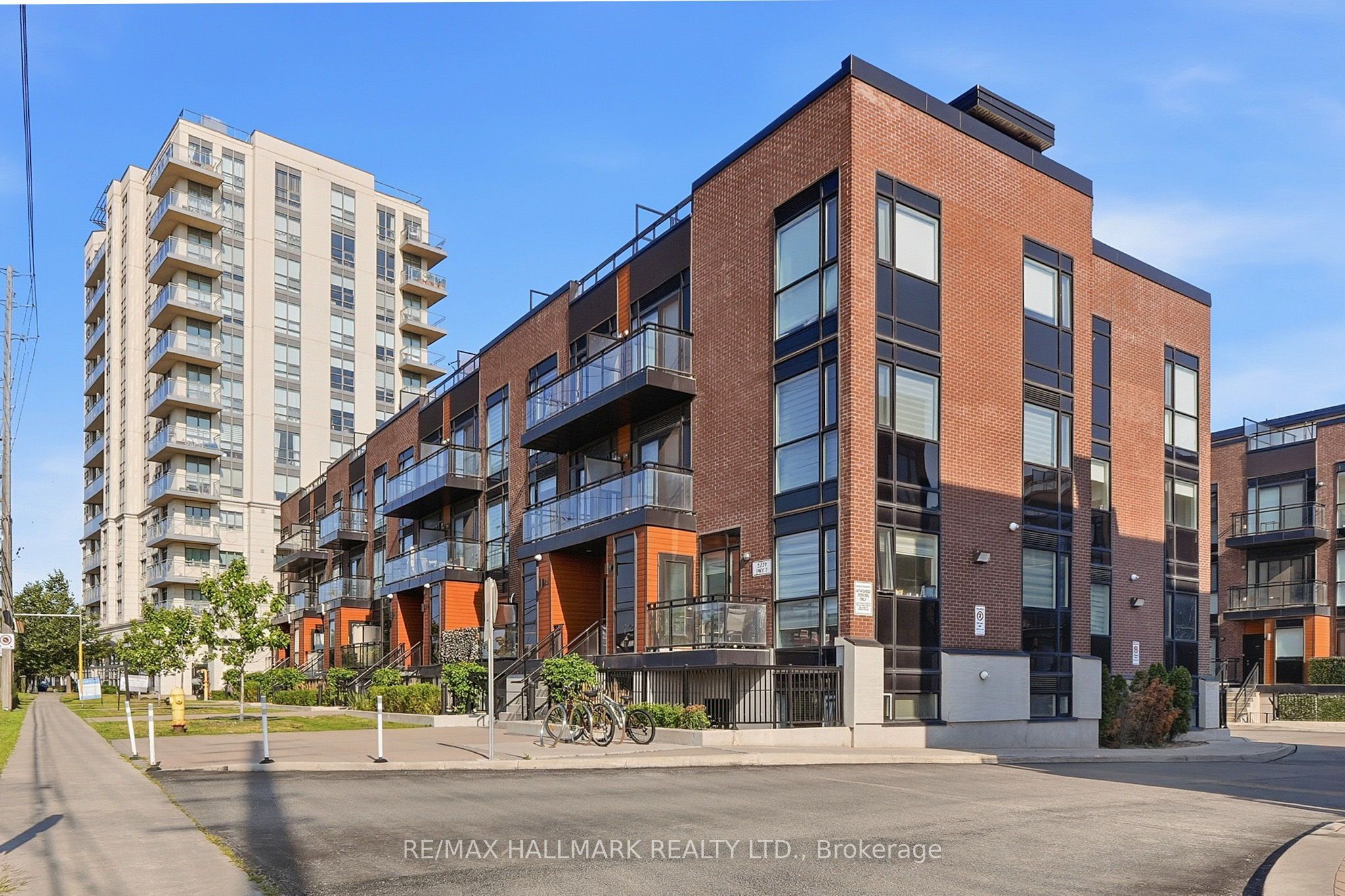 5279 Highway 7 Unit 203B