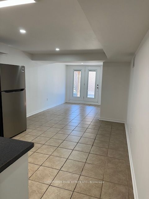 358 William Berczy Unit Bsmt