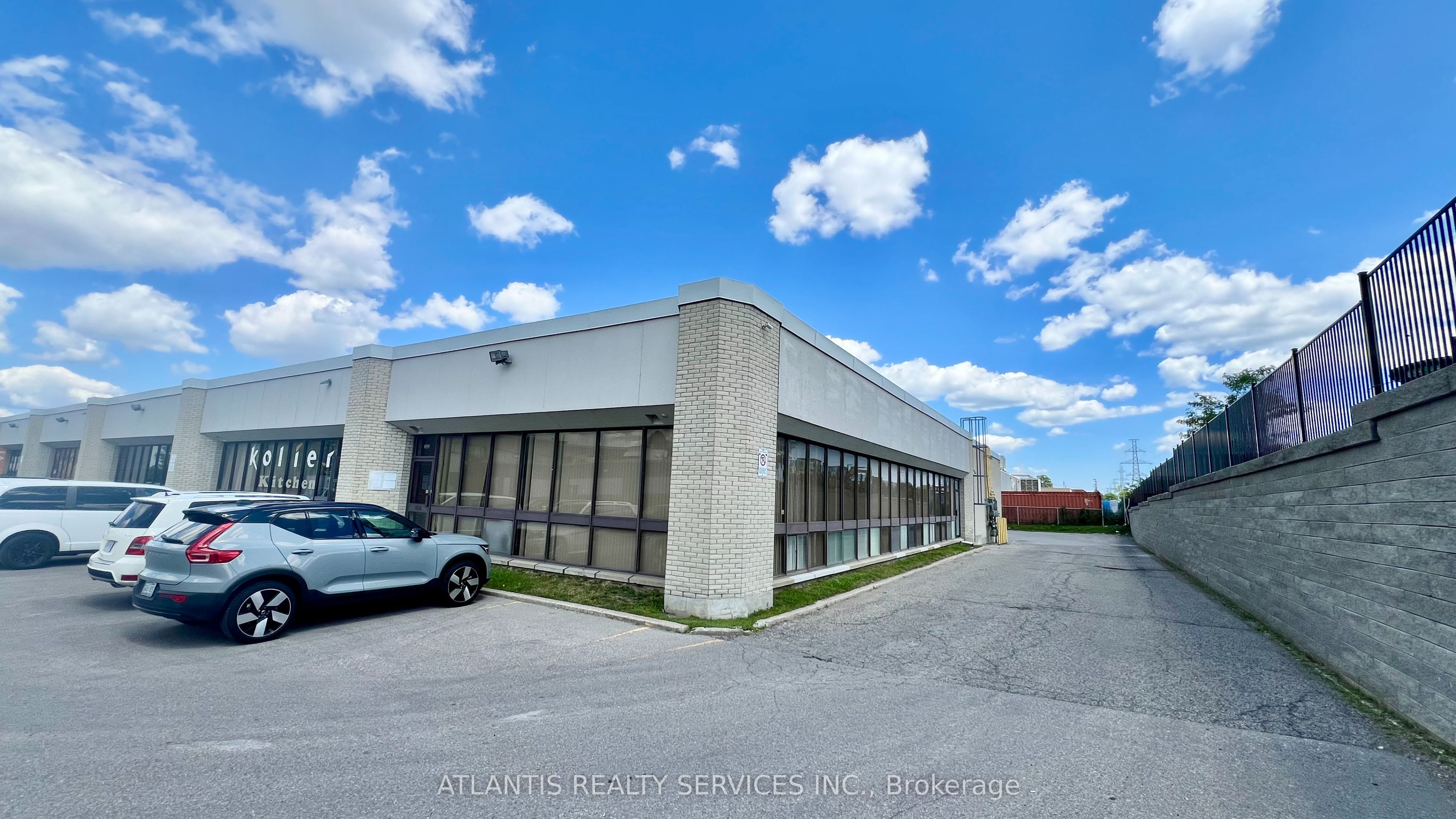 499 McNicoll photo 2