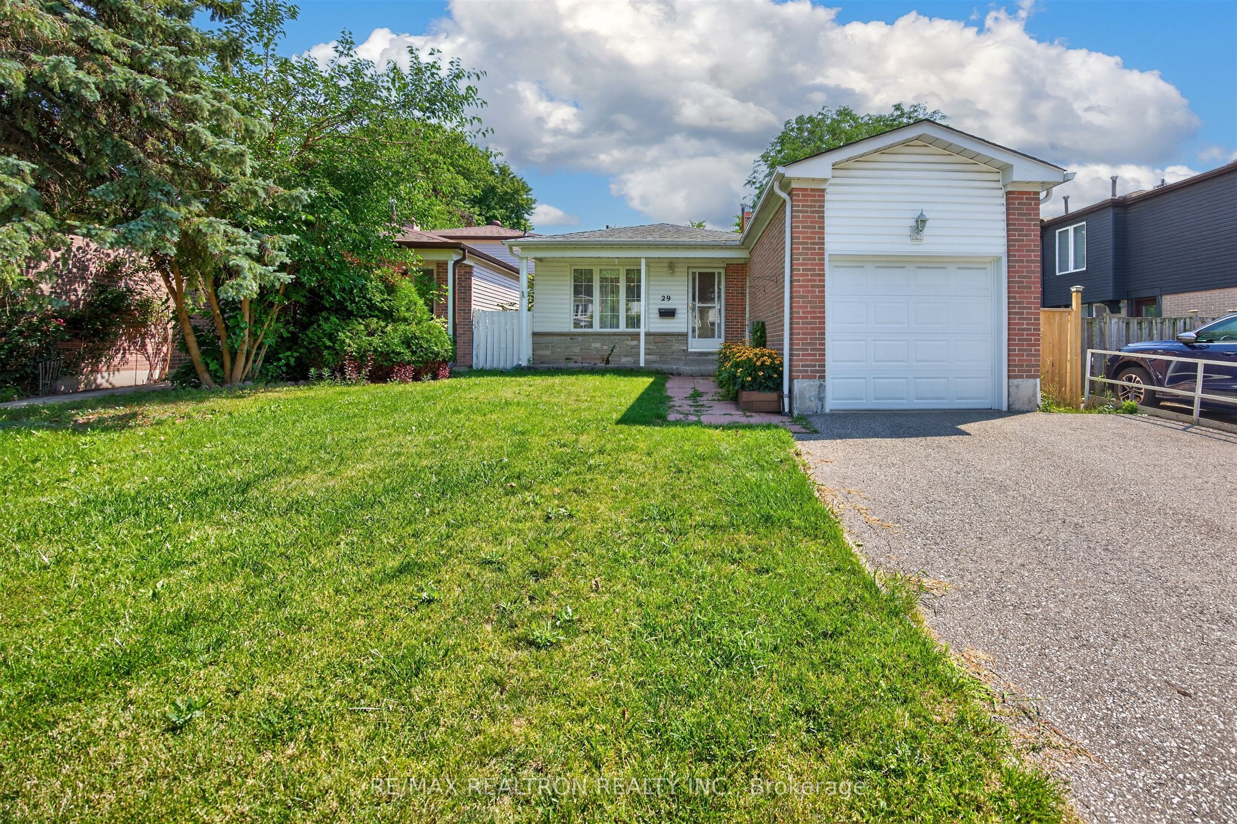 29 Springhead photo 2