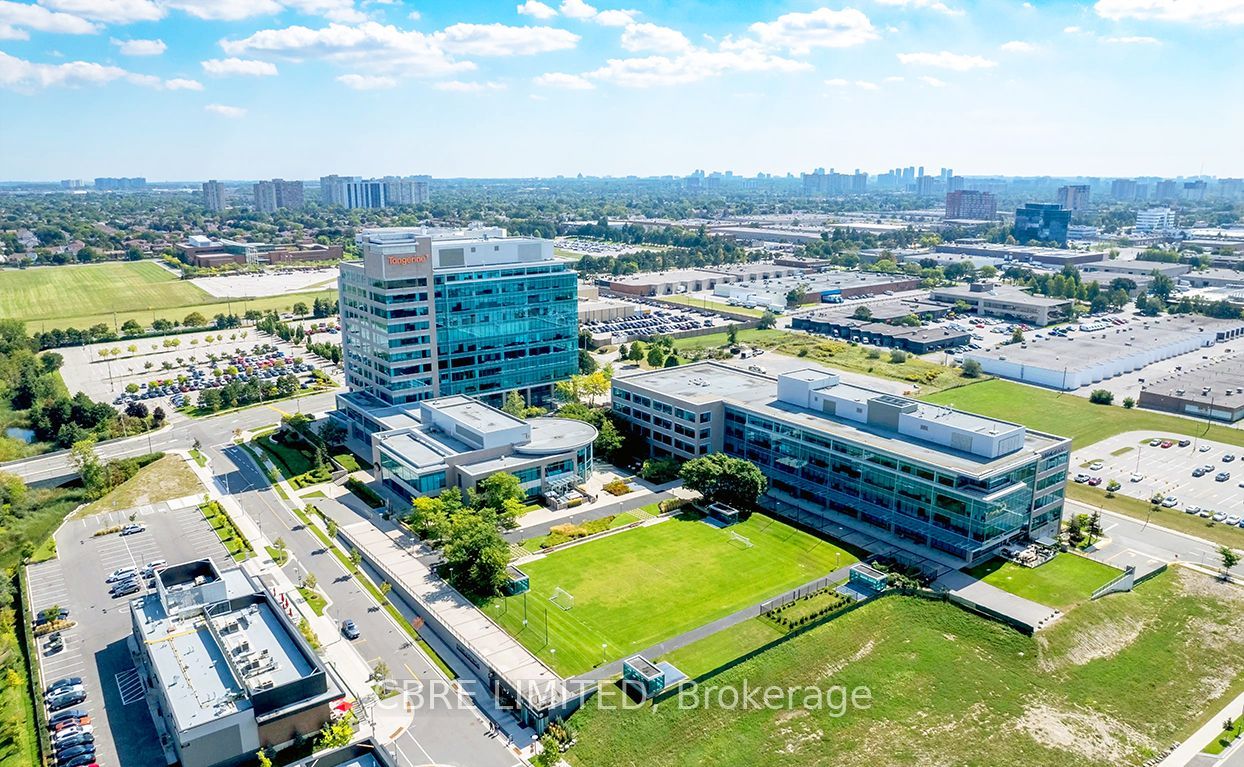 3389 Steeles Unit 1101