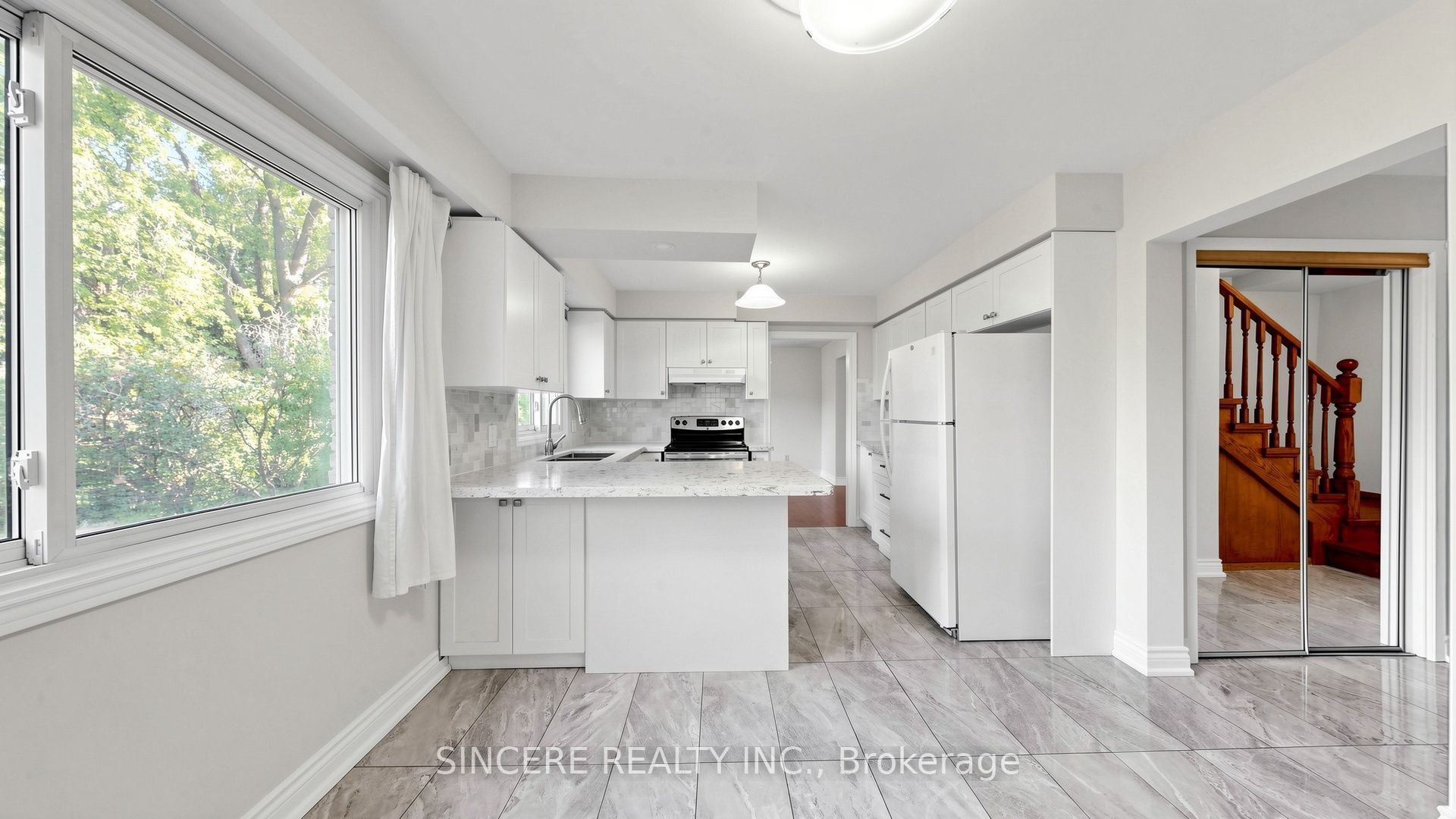 118 Candlewood photo 3