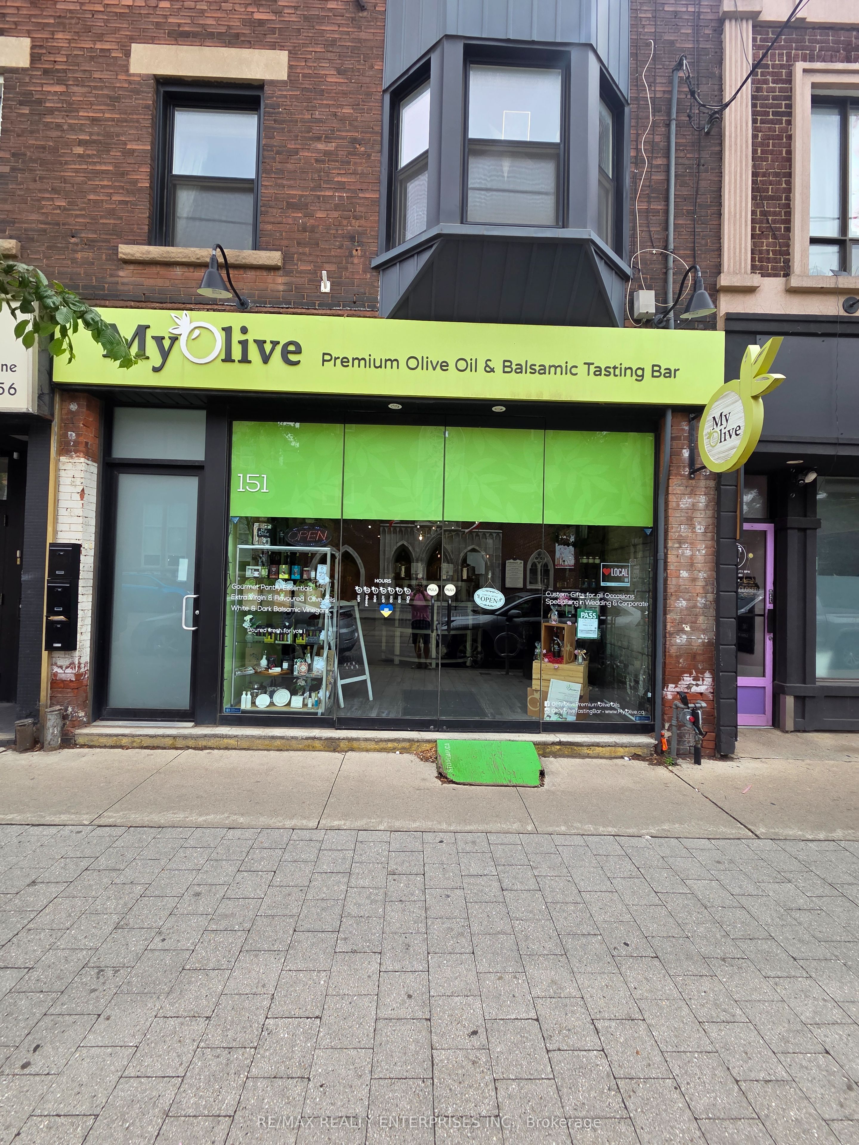 151 Roncesvalles Unit 3