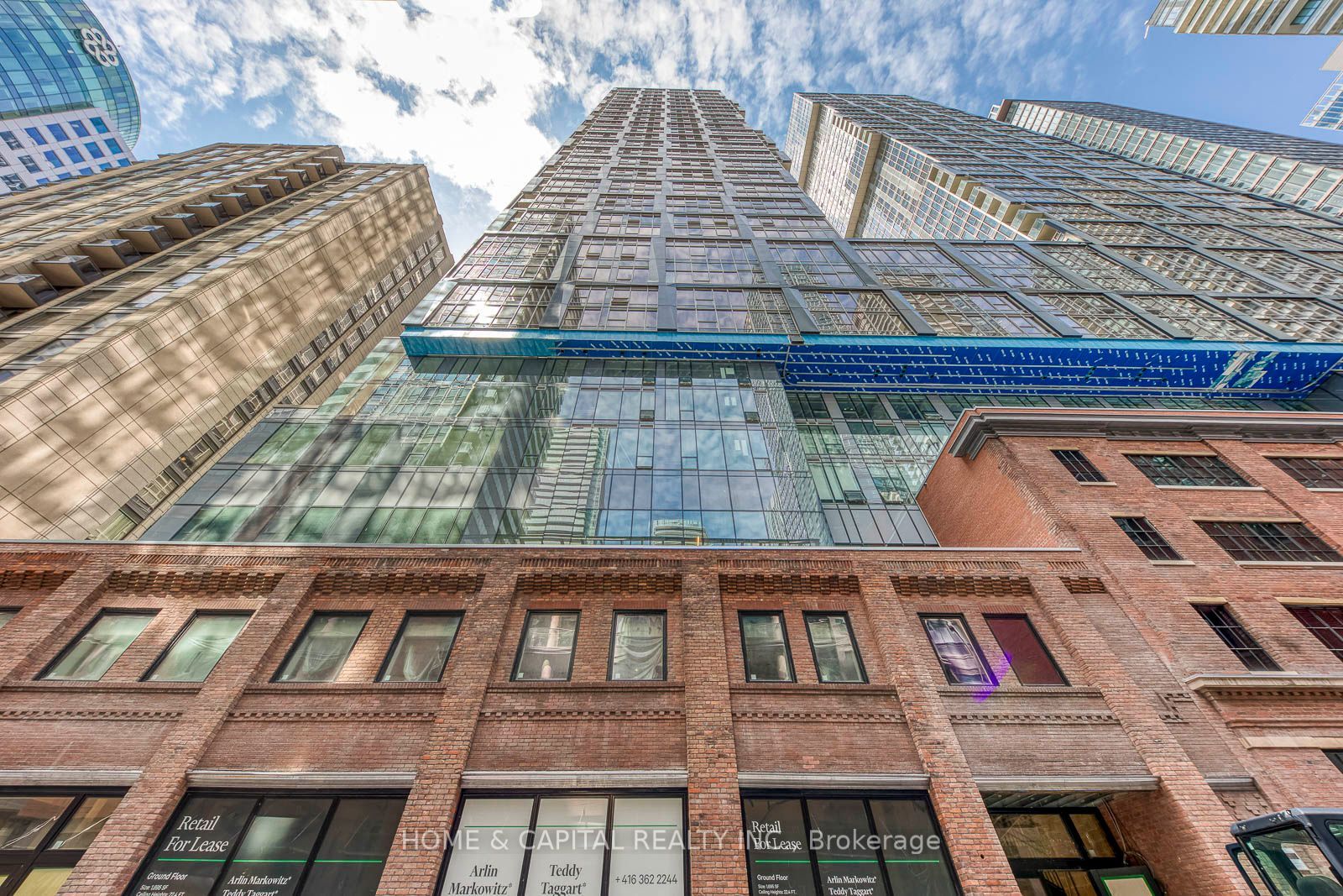 15 MERCER Unit 403 (Unfurnished)