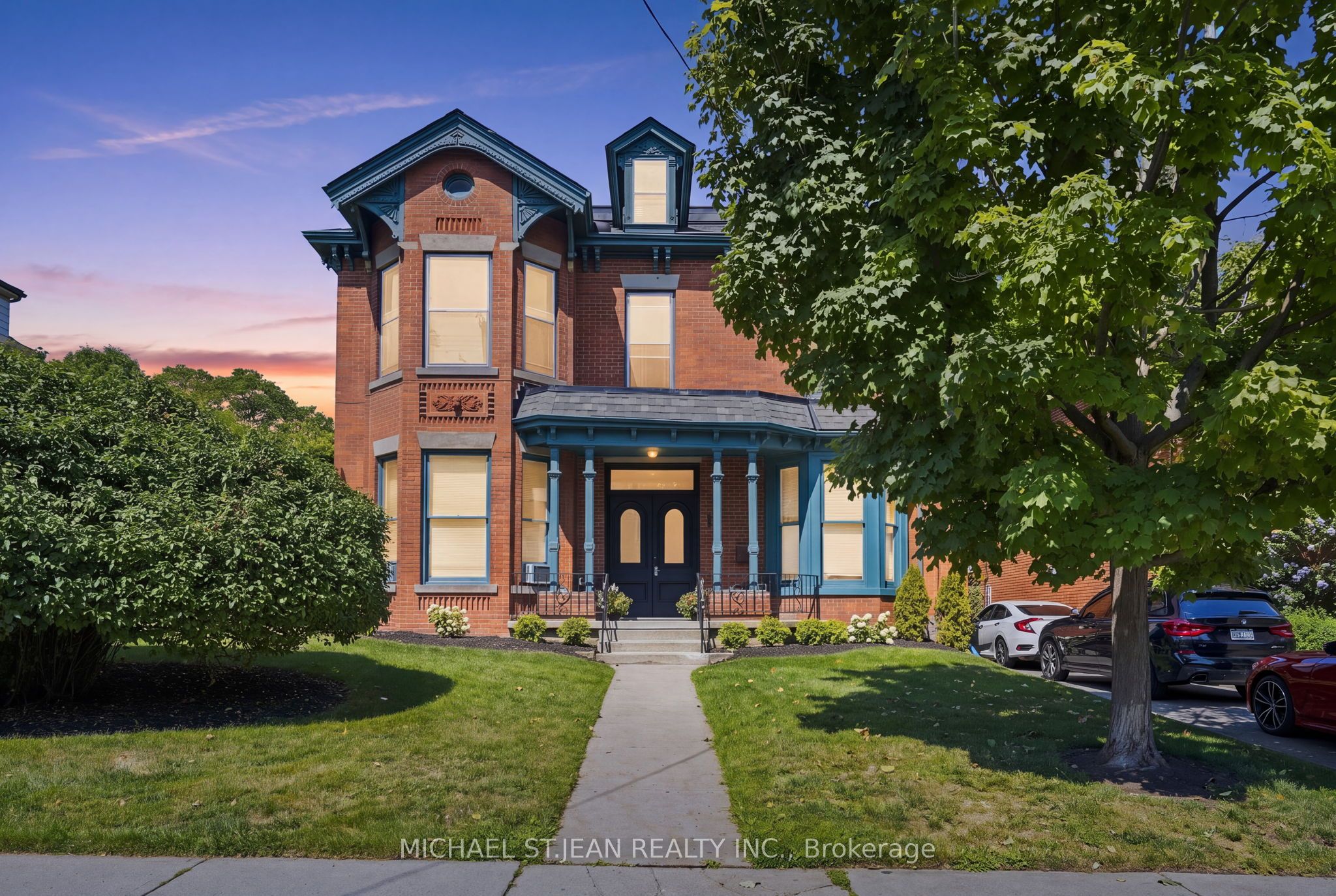 132 Emerald