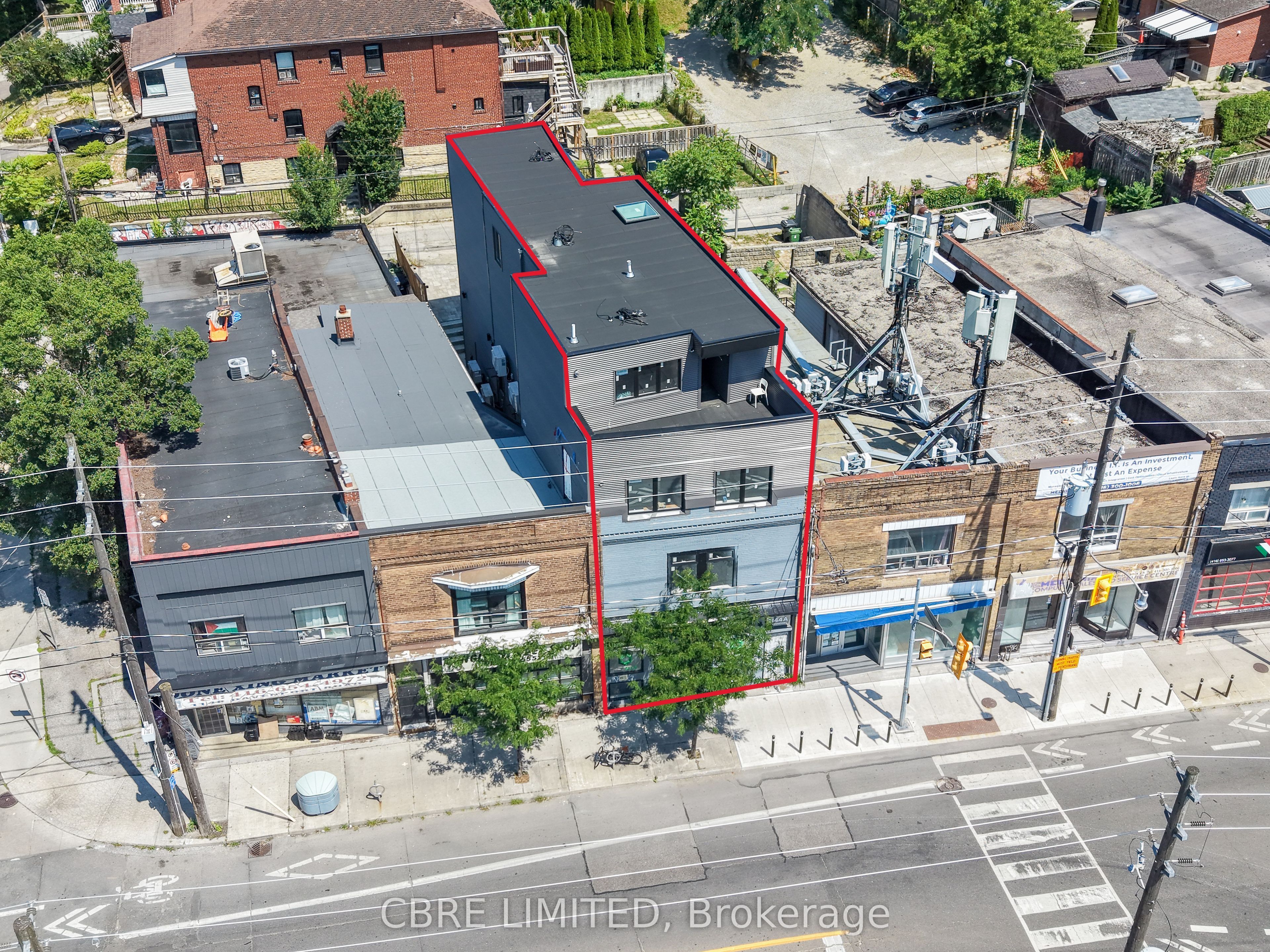 1144 Davenport