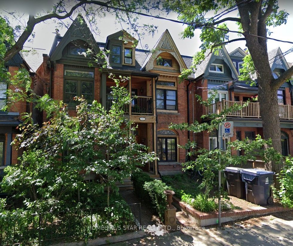 160 Beaconsfield Unit Apt 1 photo 5