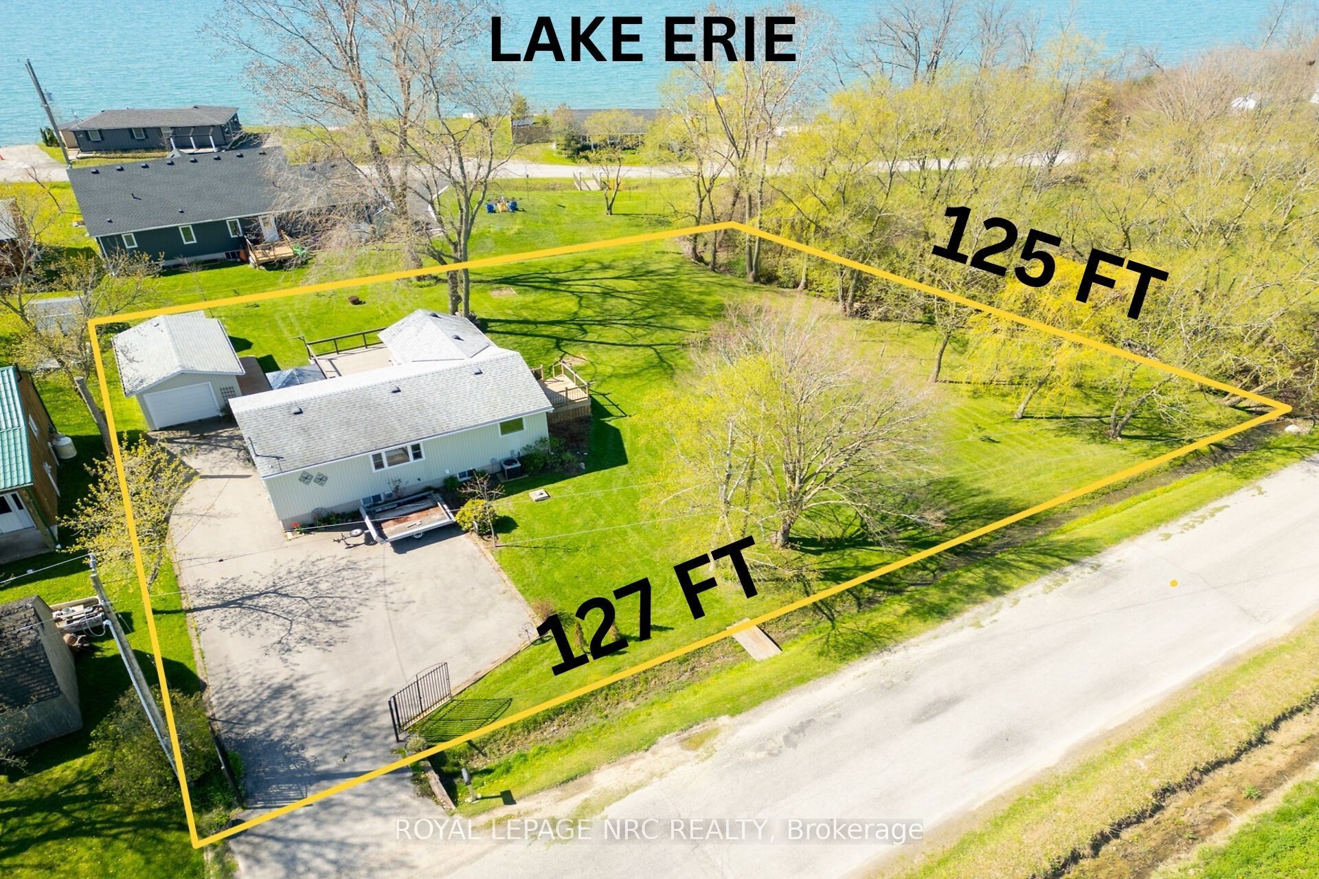 2970 Lakeshore