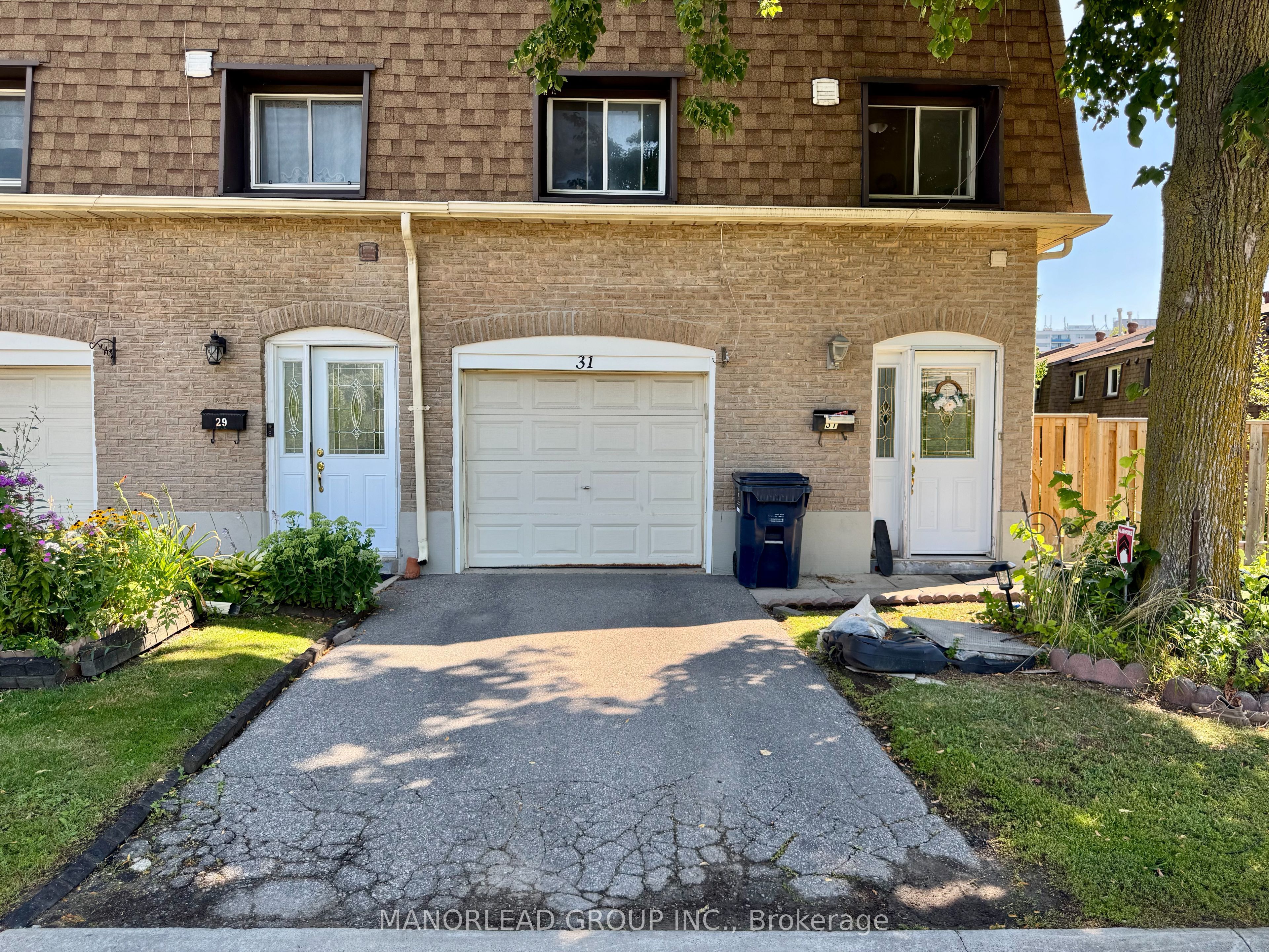 121 L'Amoreaux Unit 31