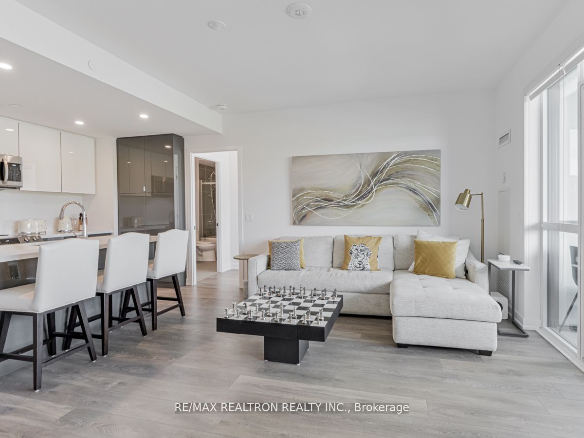 415 Sea Ray Unit 205