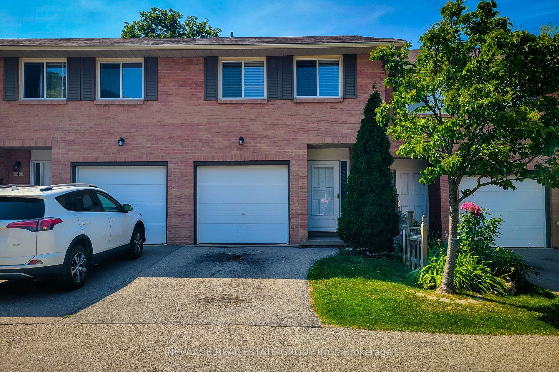 40 SUMMERCREST Unit 3