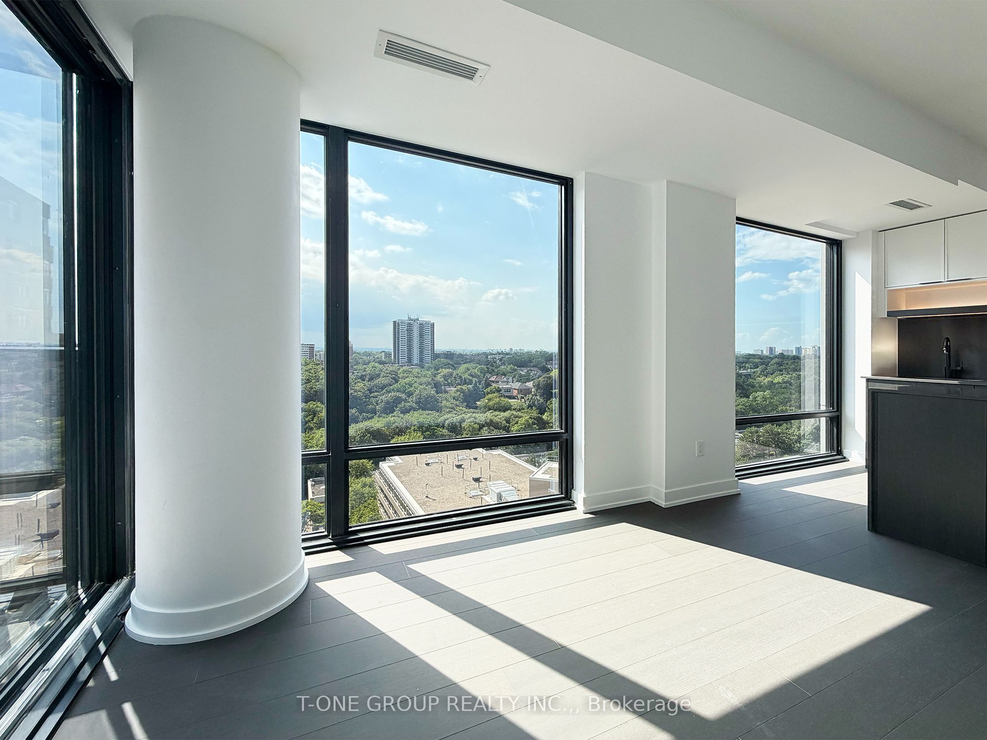 91 Montclair Unit 1706