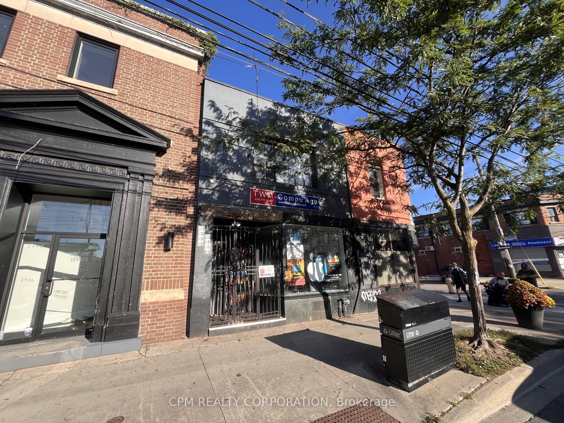 2444-2446 Lake Shore