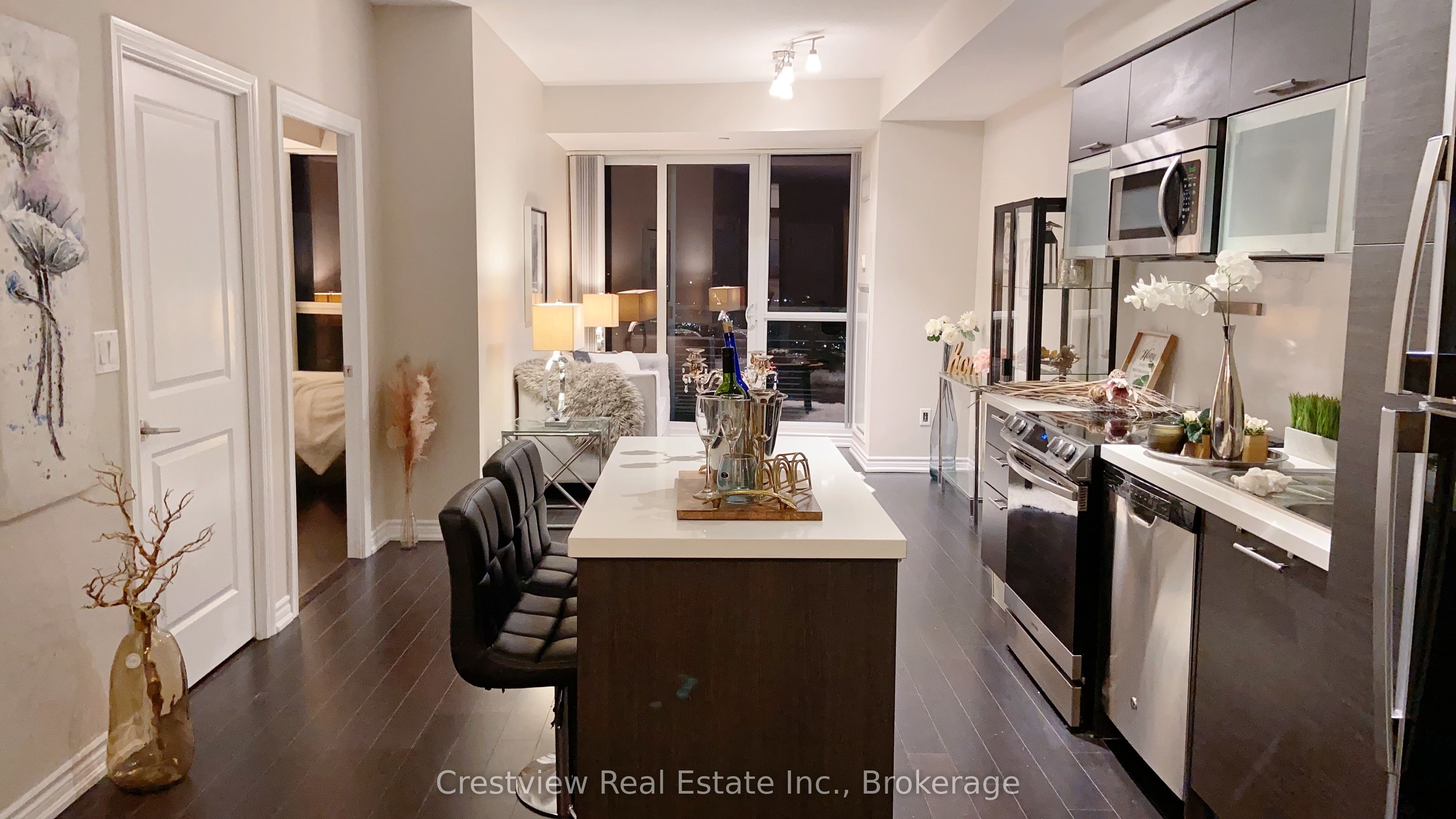 386 Yonge Unit 4505