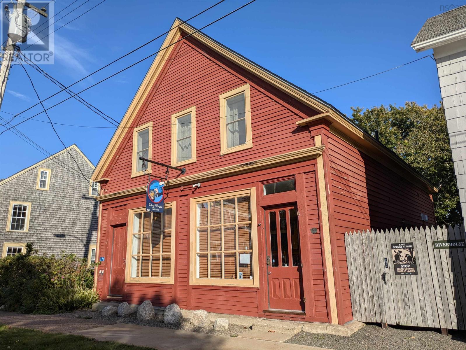 170 St George photo 5