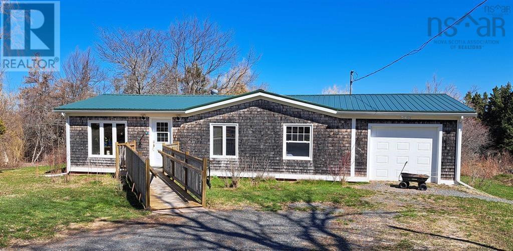 1407 North Shore