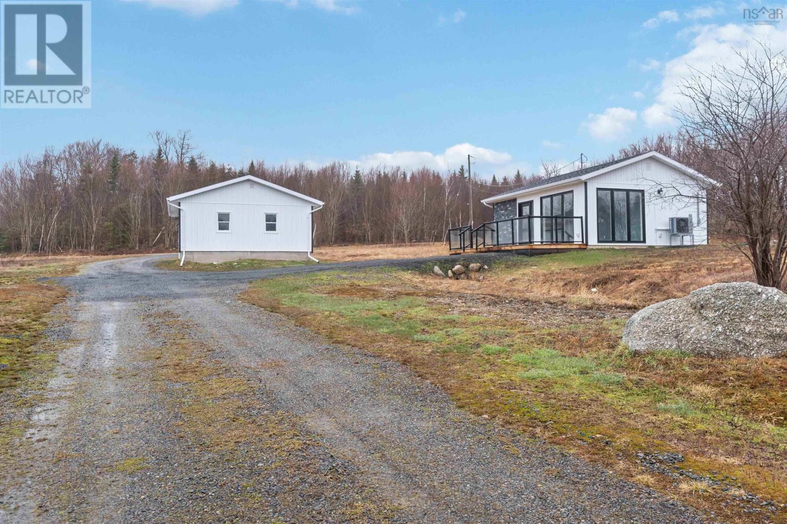 1272 Hilltown photo 4