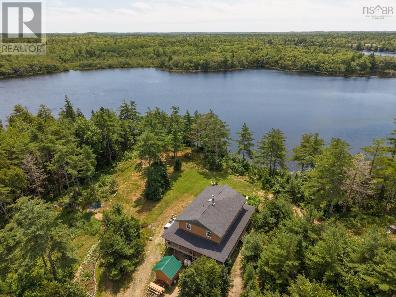 236 Canoe Lake Estates