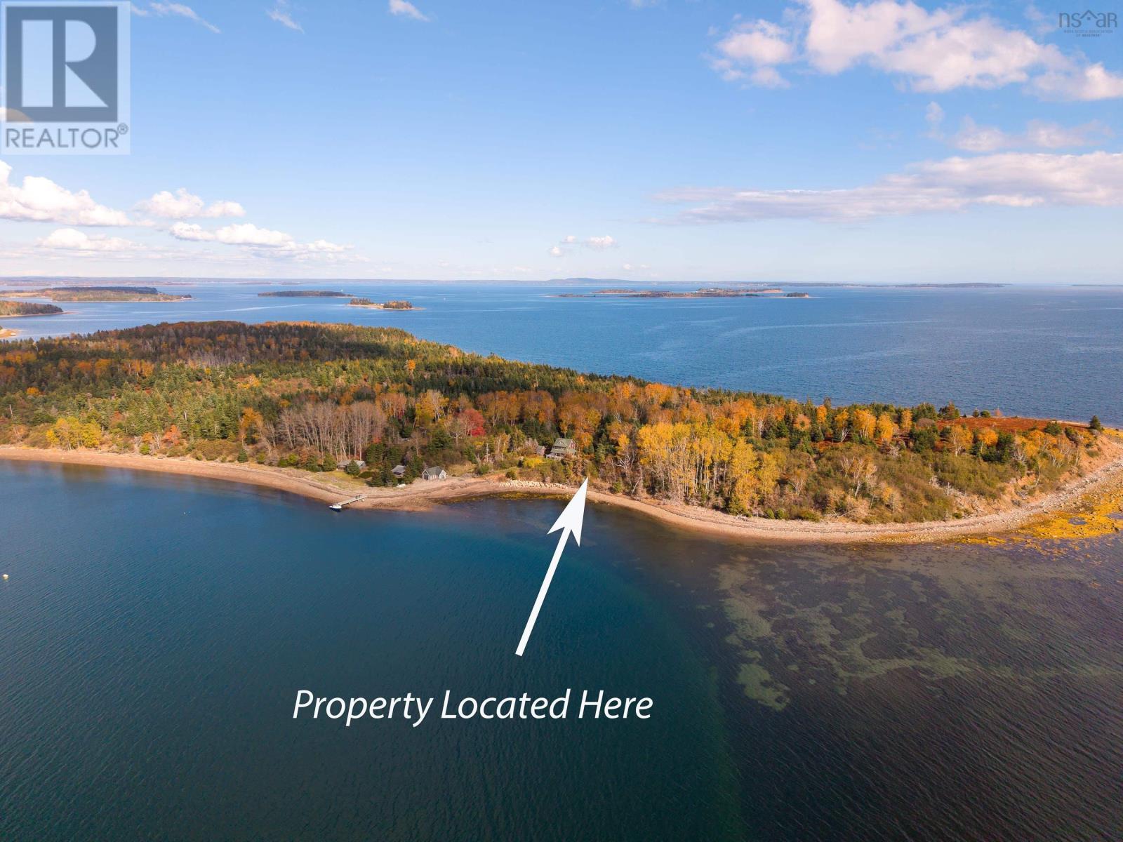 Lot Rous Island