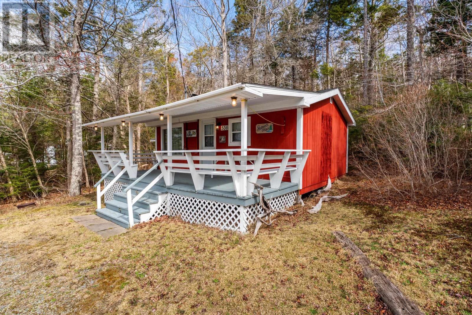 536 F Comeau