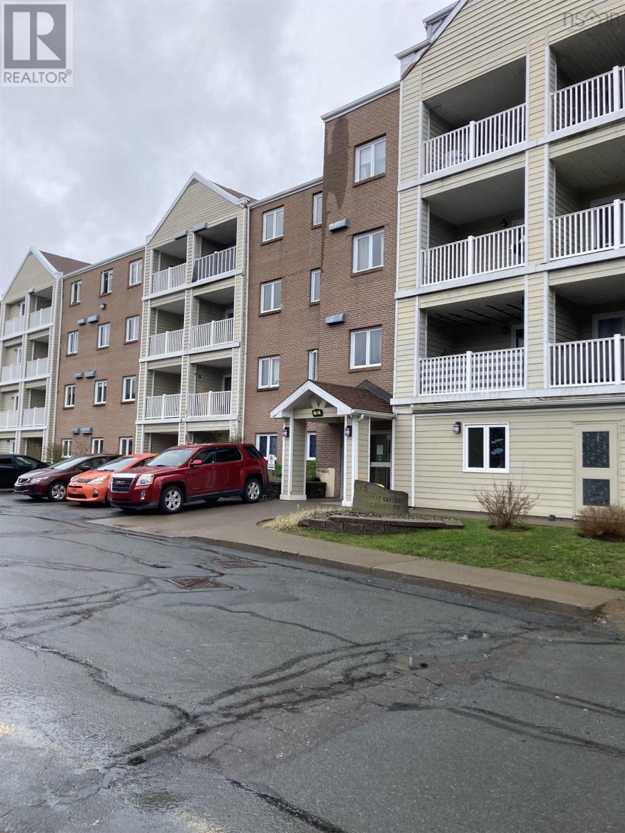 15 Langbrae Unit 103