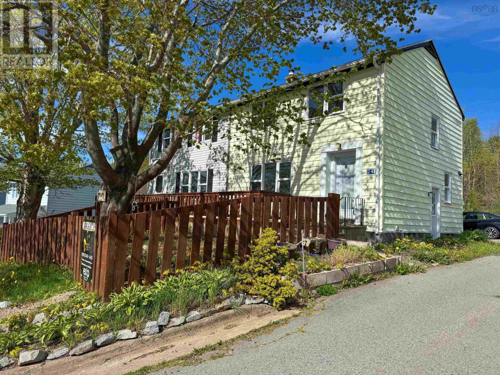 24 Hillside