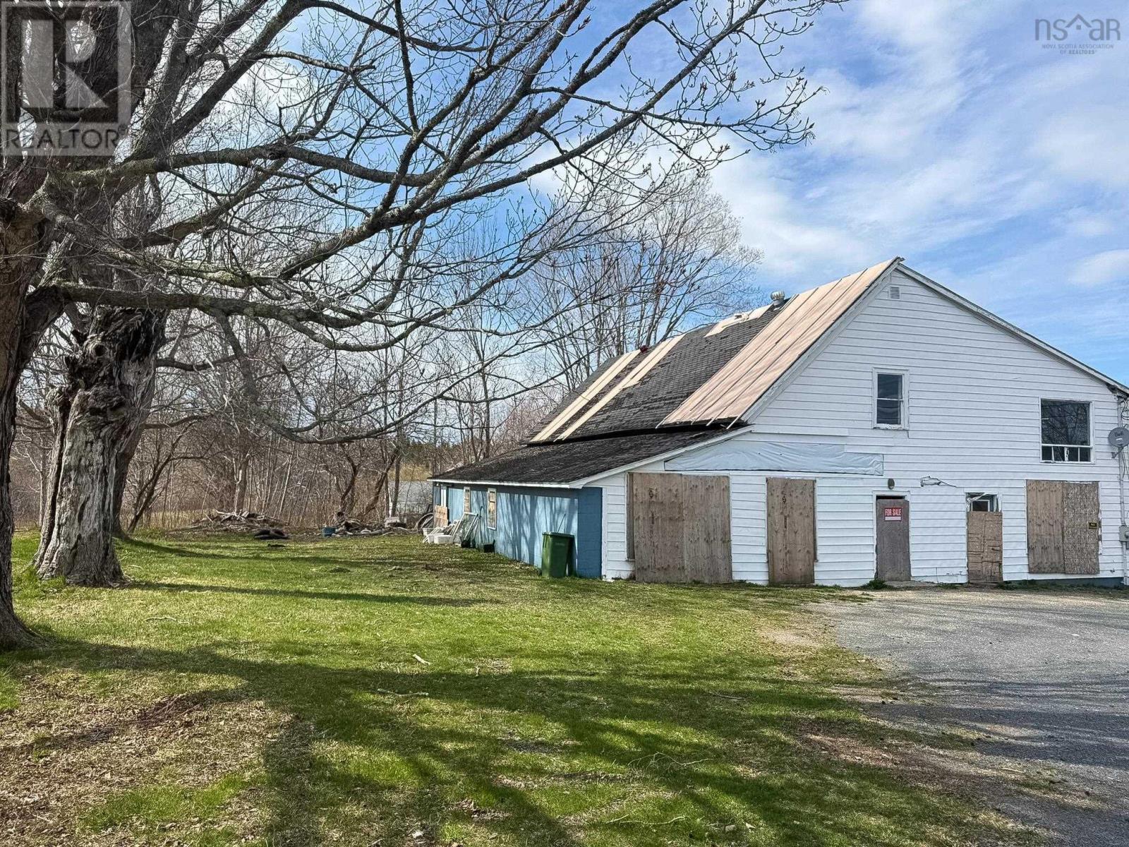 3413 Clementsvale