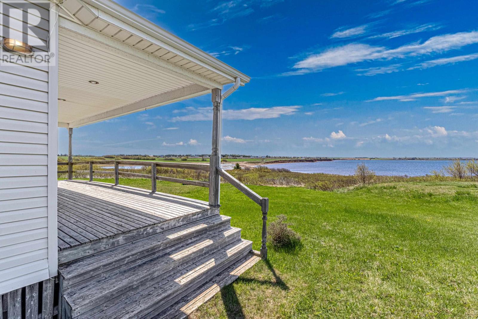 212 BASINVIEW