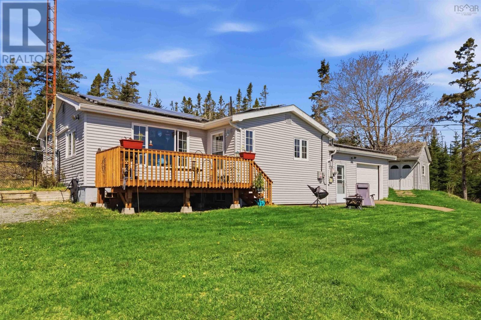 286 Beaver Harbour
