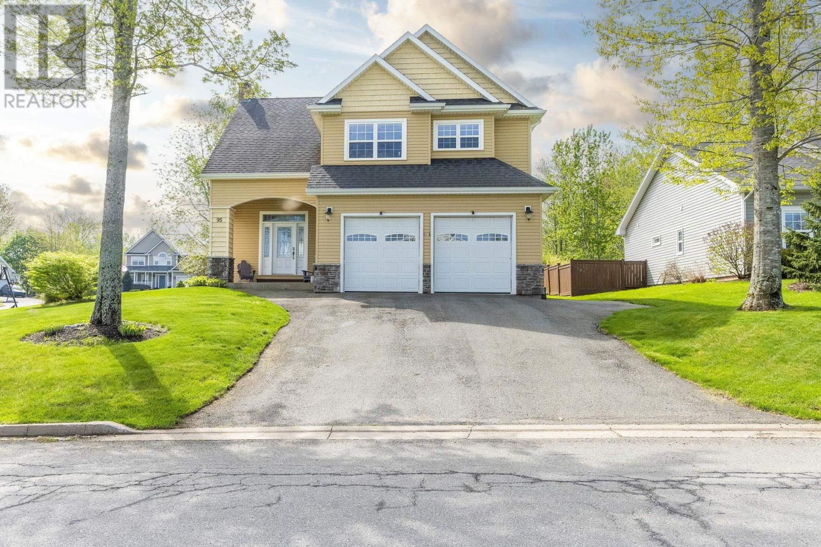 95 Macdonald Park