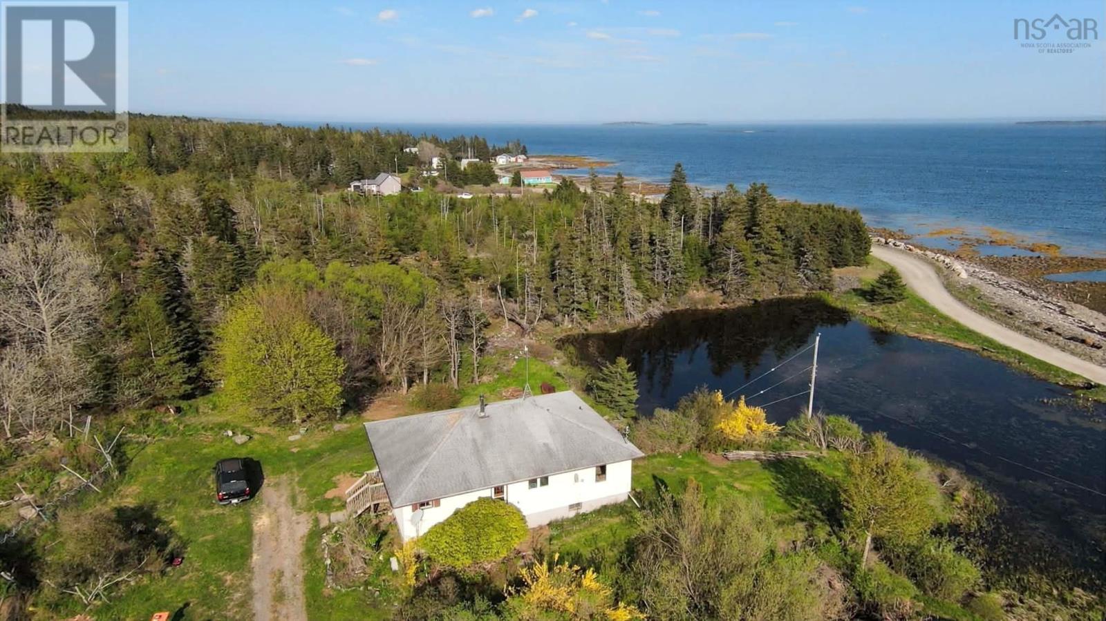 149 South East Cove